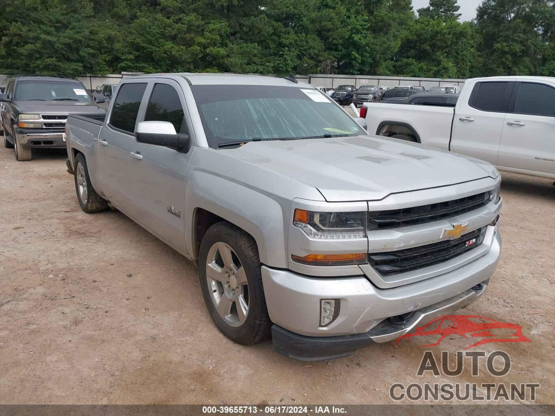 CHEVROLET SILVERADO 1500 2018 - 3GCUKREC8JG439365