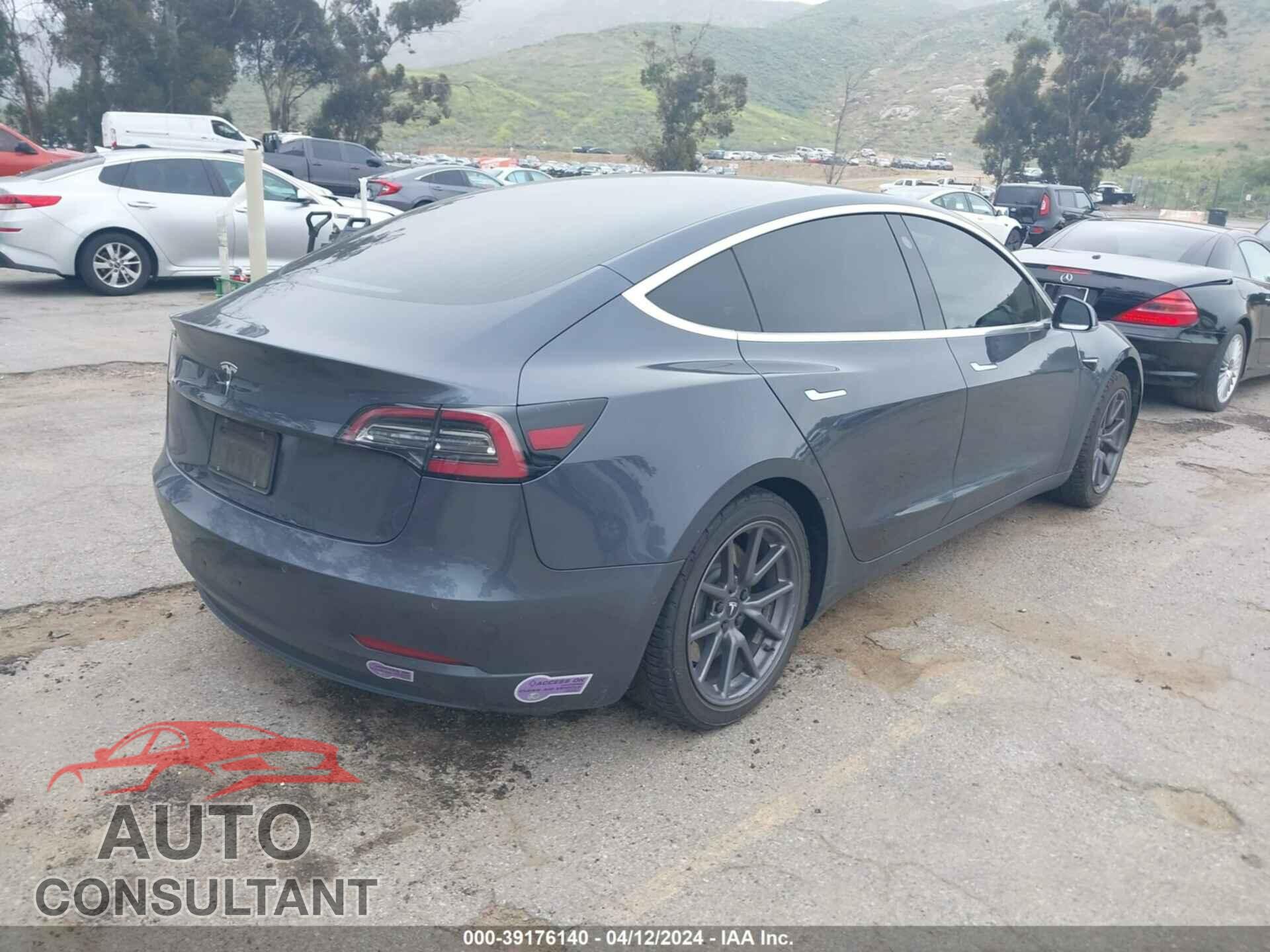 TESLA MODEL 3 2019 - 5YJ3E1EA0KF480311