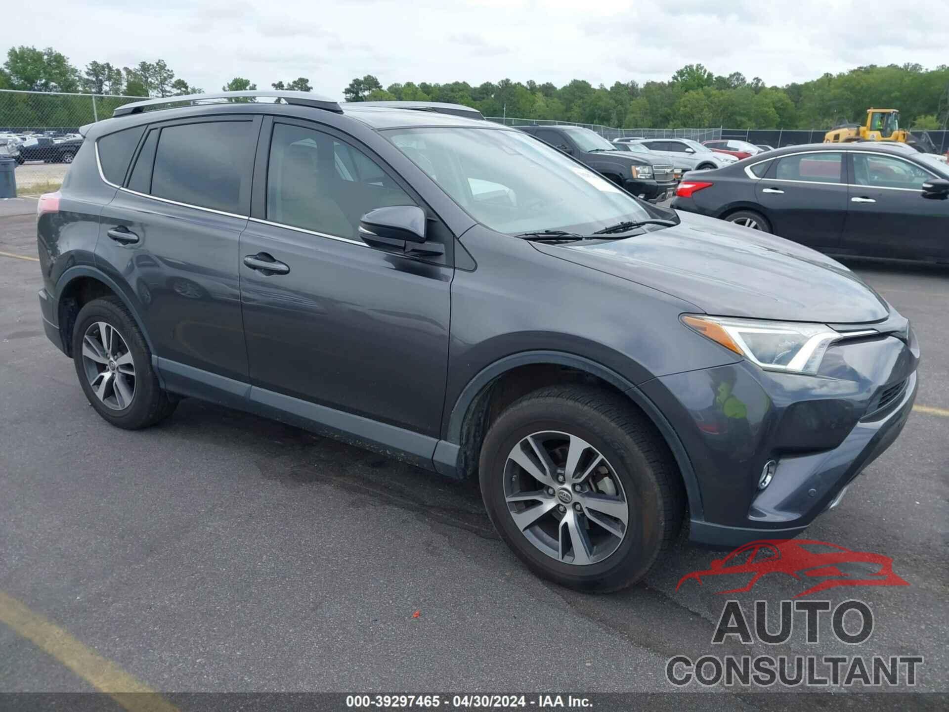 TOYOTA RAV4 2018 - JTMWFREV9JJ153618