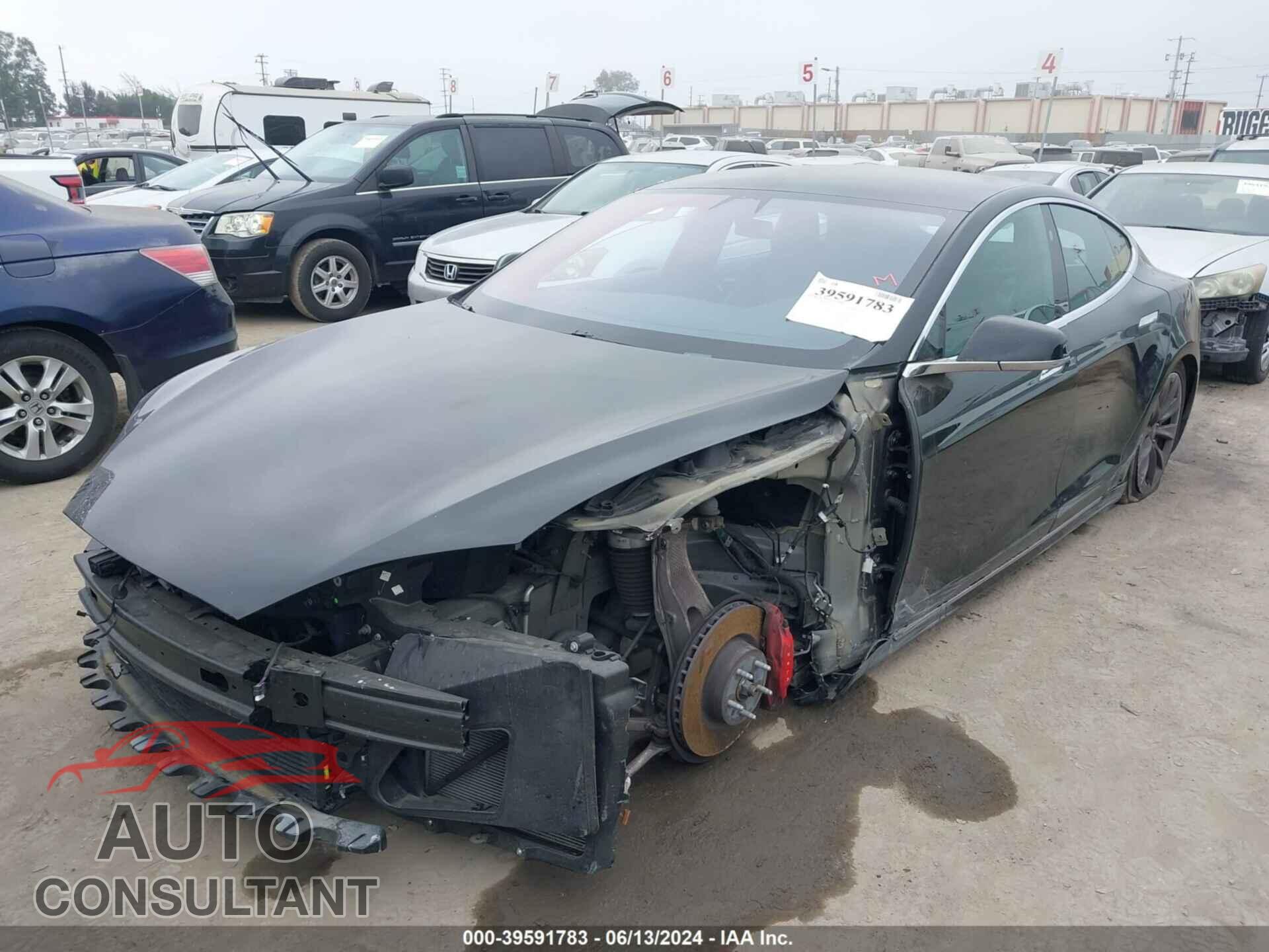 TESLA MODEL S 2018 - 5YJSA1E4XJF247018