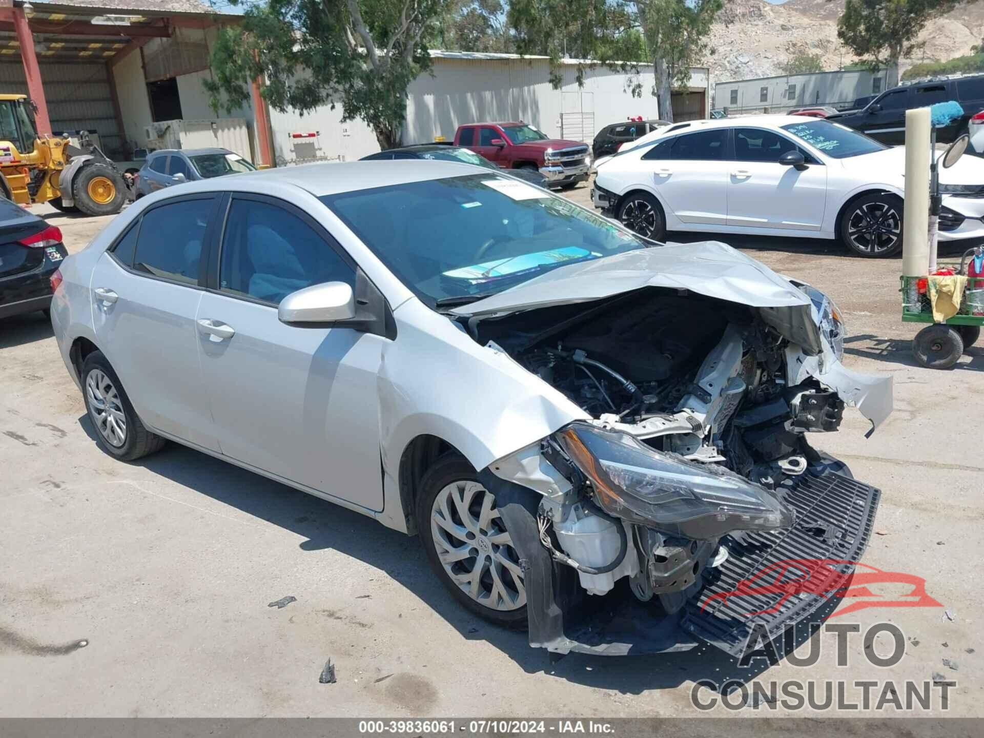 TOYOTA COROLLA 2017 - 2T1BURHE8HC849733