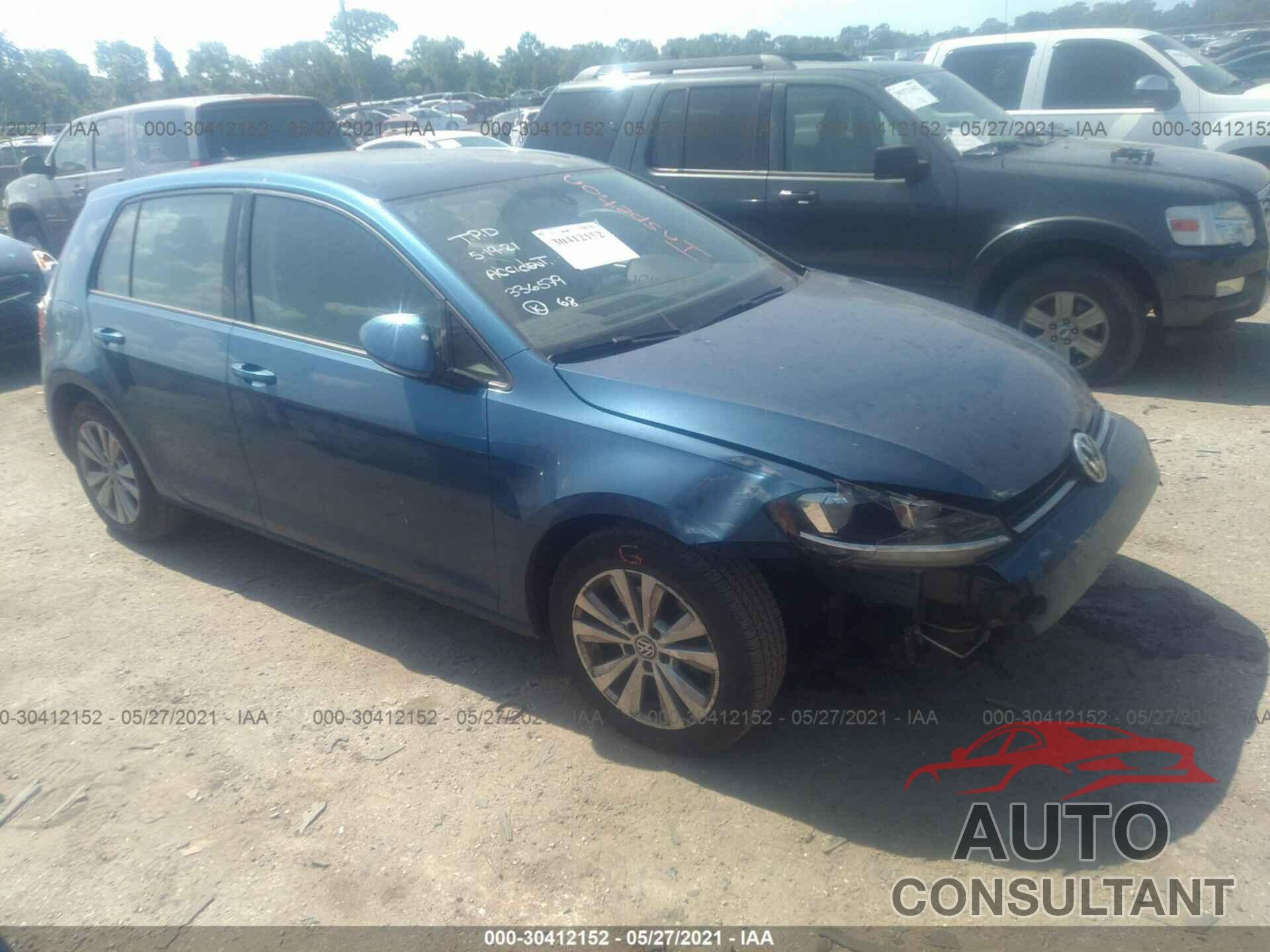 VOLKSWAGEN GOLF 2018 - 3VWG17AU4JM267563