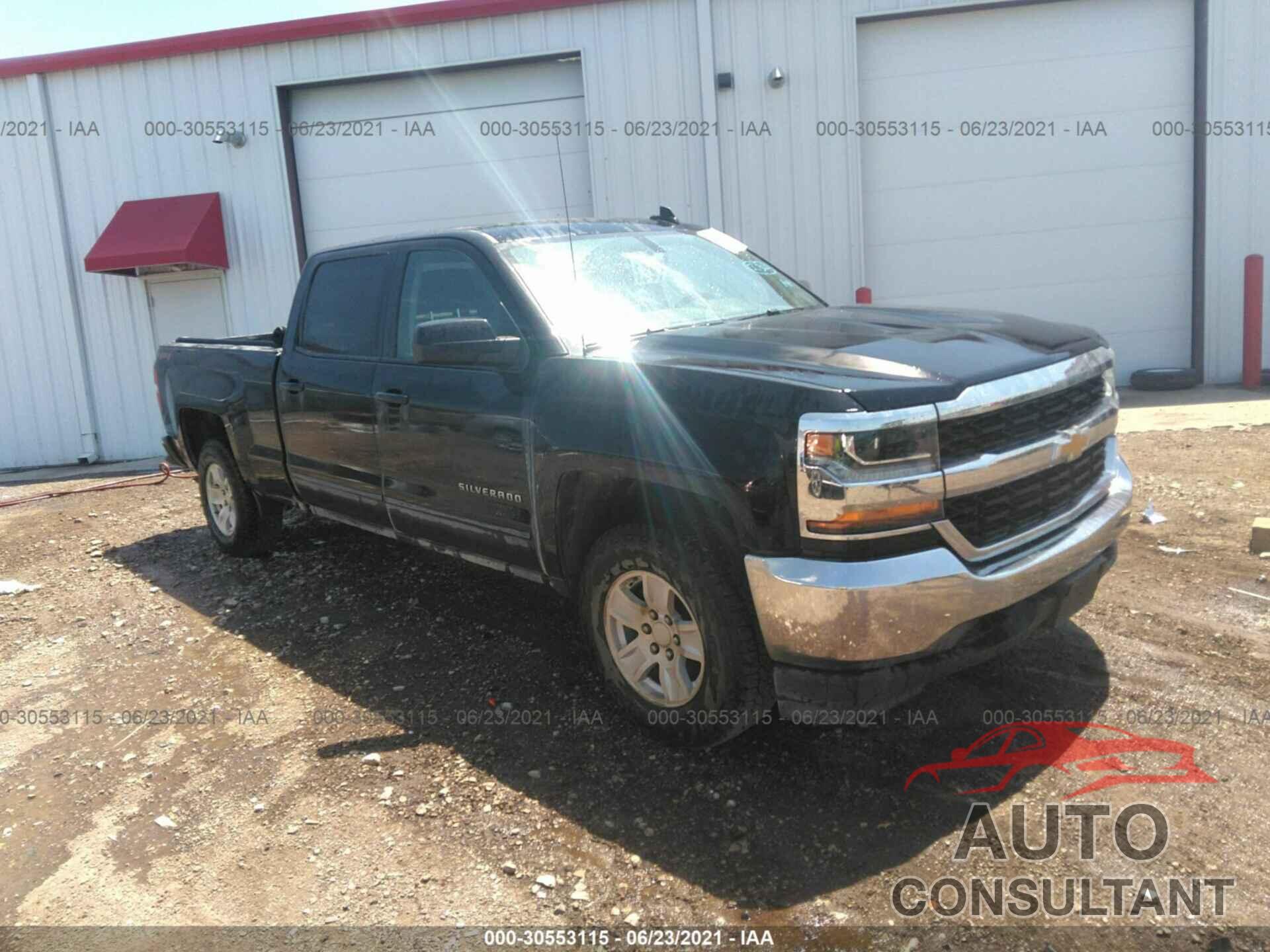 CHEVROLET SILVERADO 1500 2018 - 3GCUKREC0JG360093