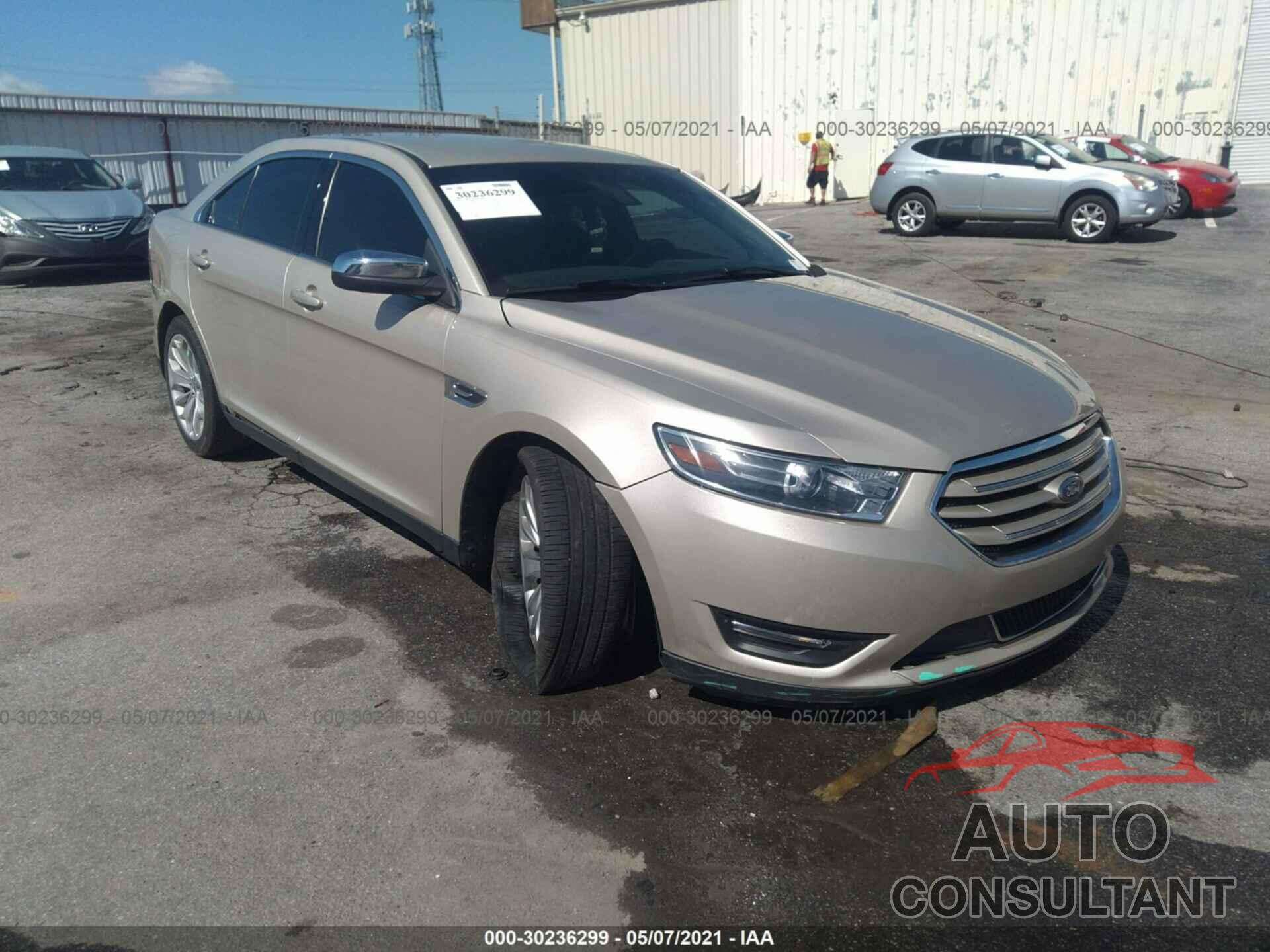 FORD TAURUS 2018 - 1FAHP2F84JG109373