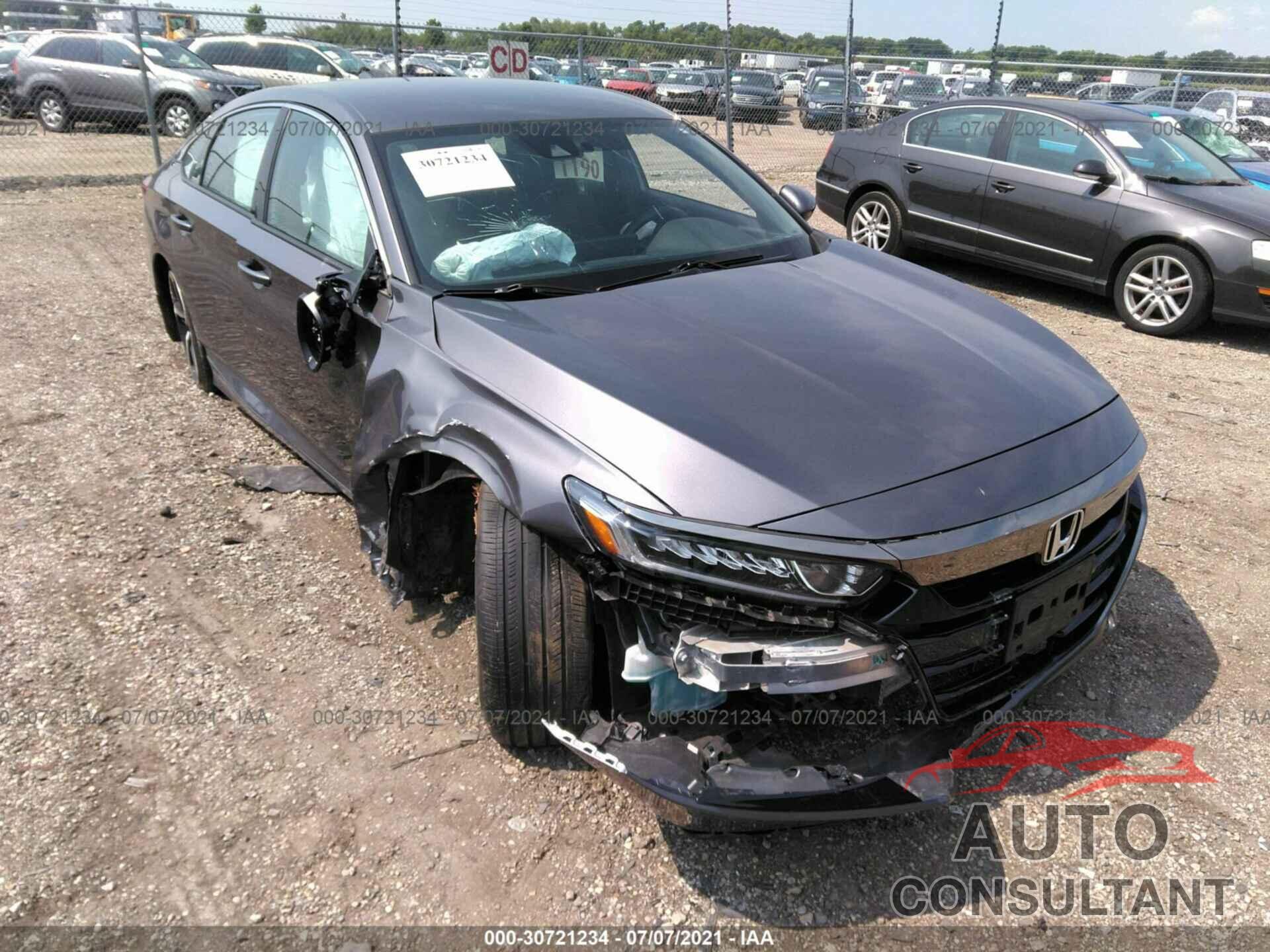 HONDA ACCORD SEDAN 2018 - 1HGCV1E34JA218821