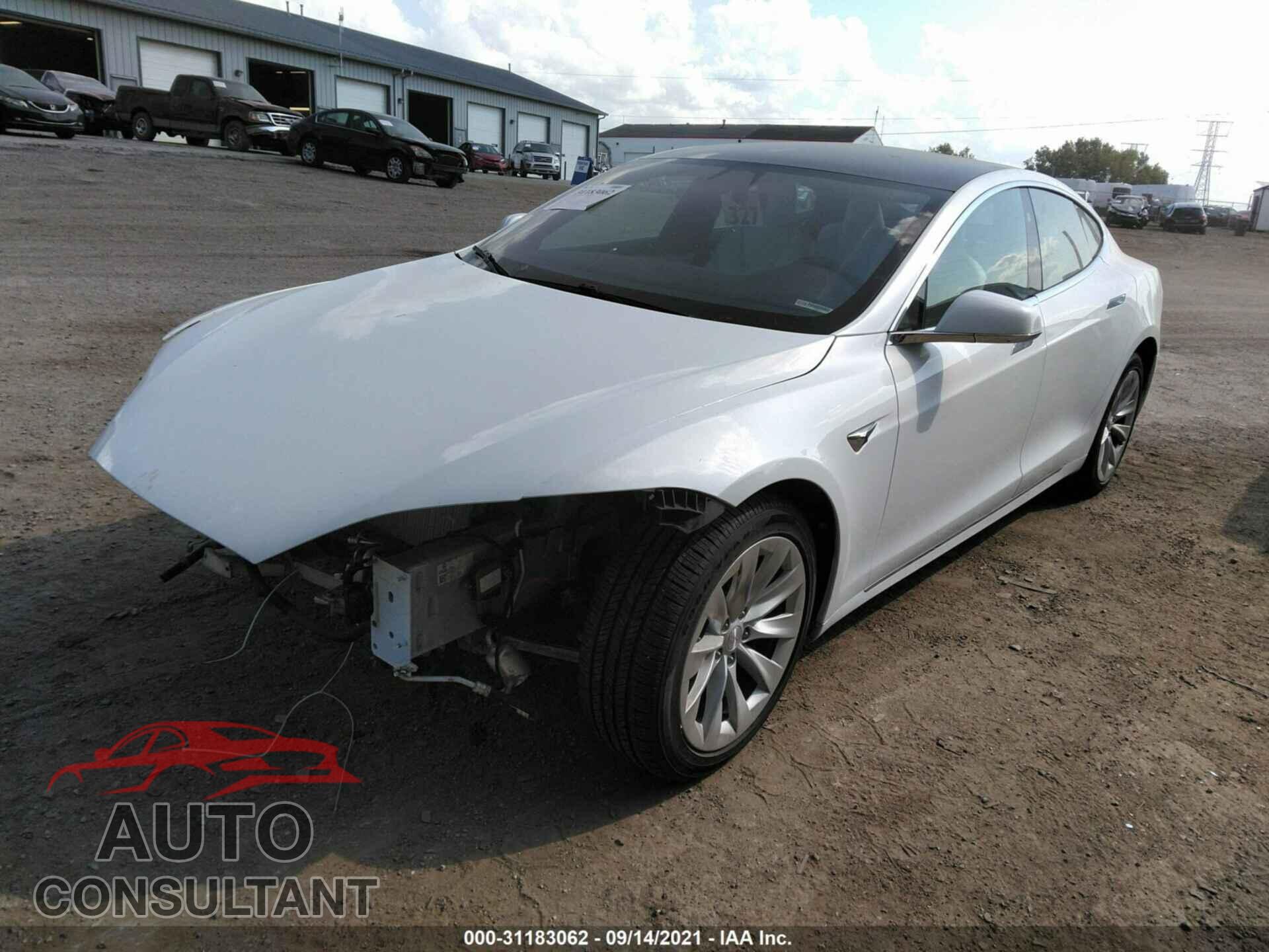 TESLA MODEL S 2017 - 5YJSA1E2XHF199853
