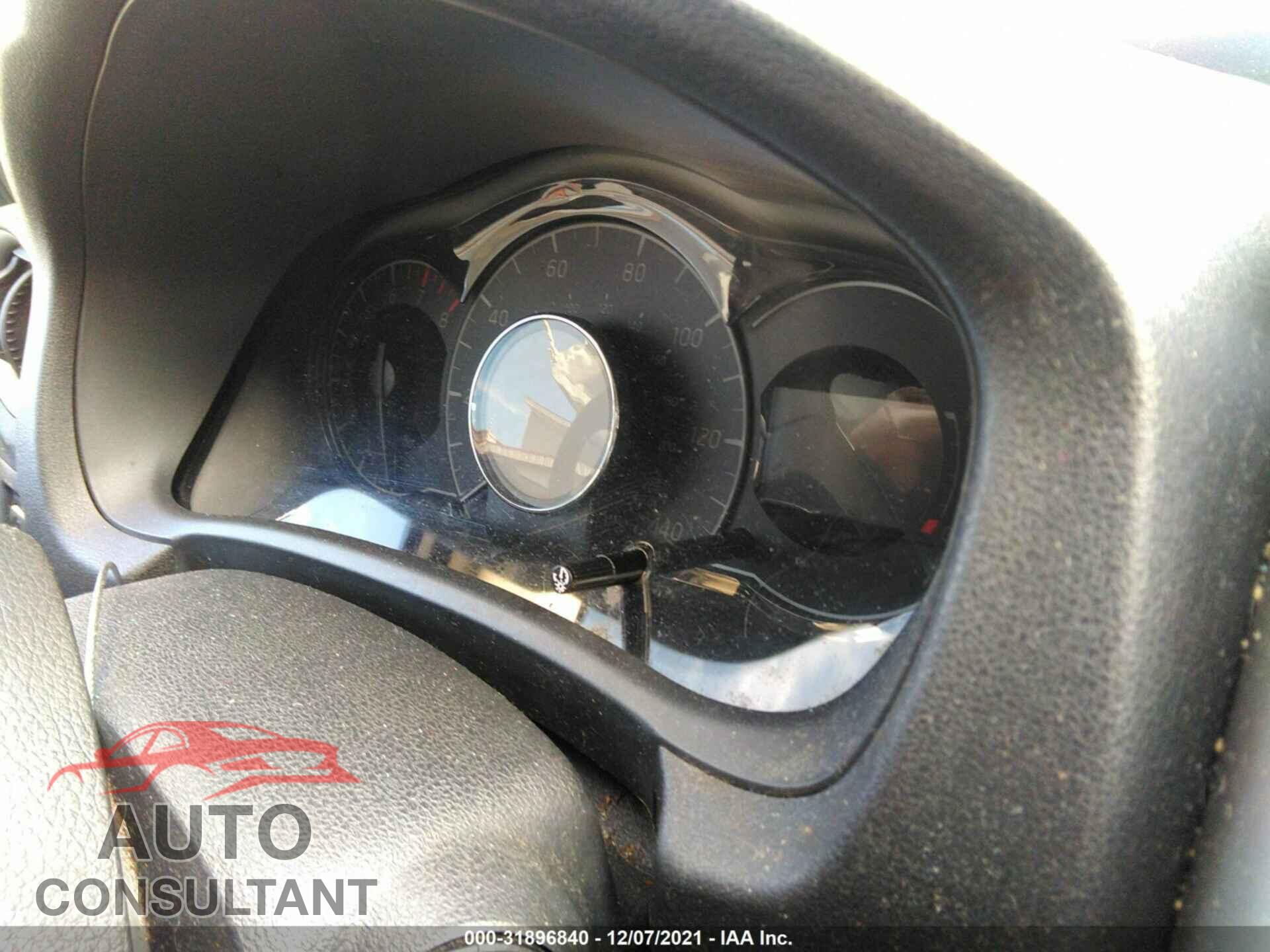 NISSAN VERSA NOTE 2016 - 3N1CE2CP1GL390979
