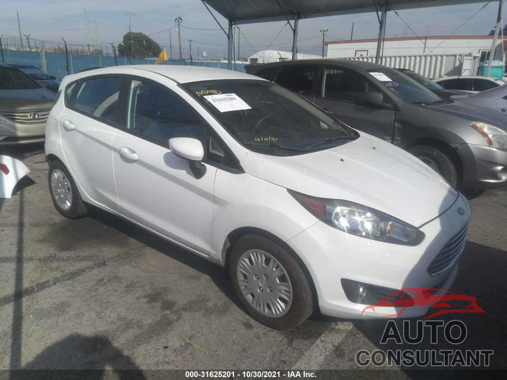 FORD FIESTA 2016 - 3FADP4TJ0GM172213