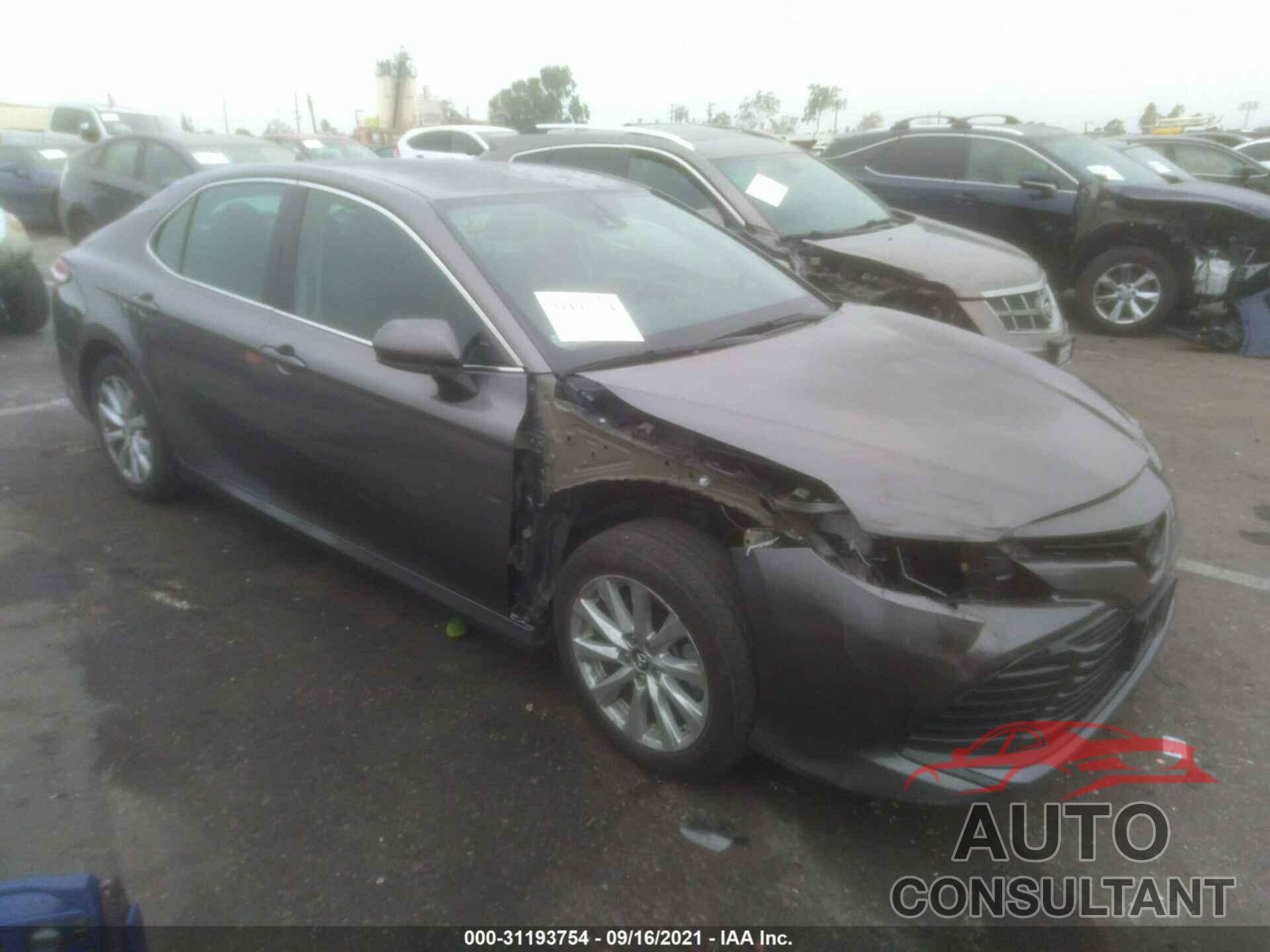 TOYOTA CAMRY 2019 - 4T1B11HK0KU248497