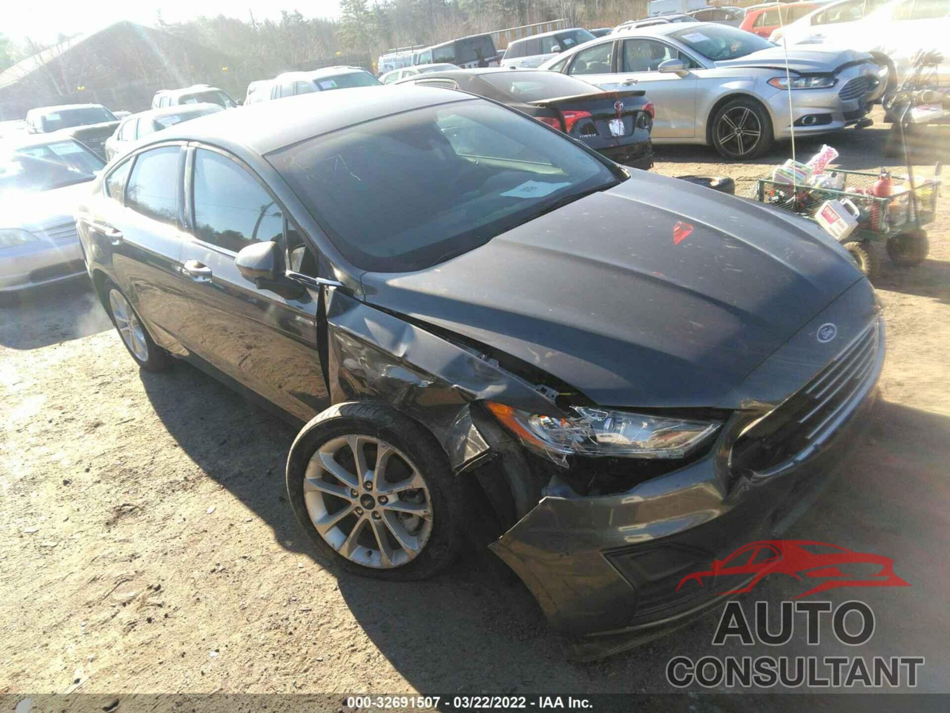 FORD FUSION HYBRID 2020 - 3FA6P0LU9LR103996