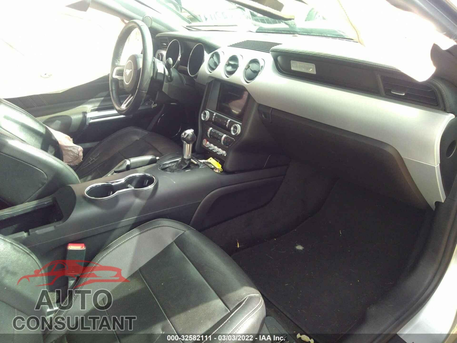 FORD MUSTANG 2017 - 1FA6P8THXH5310313