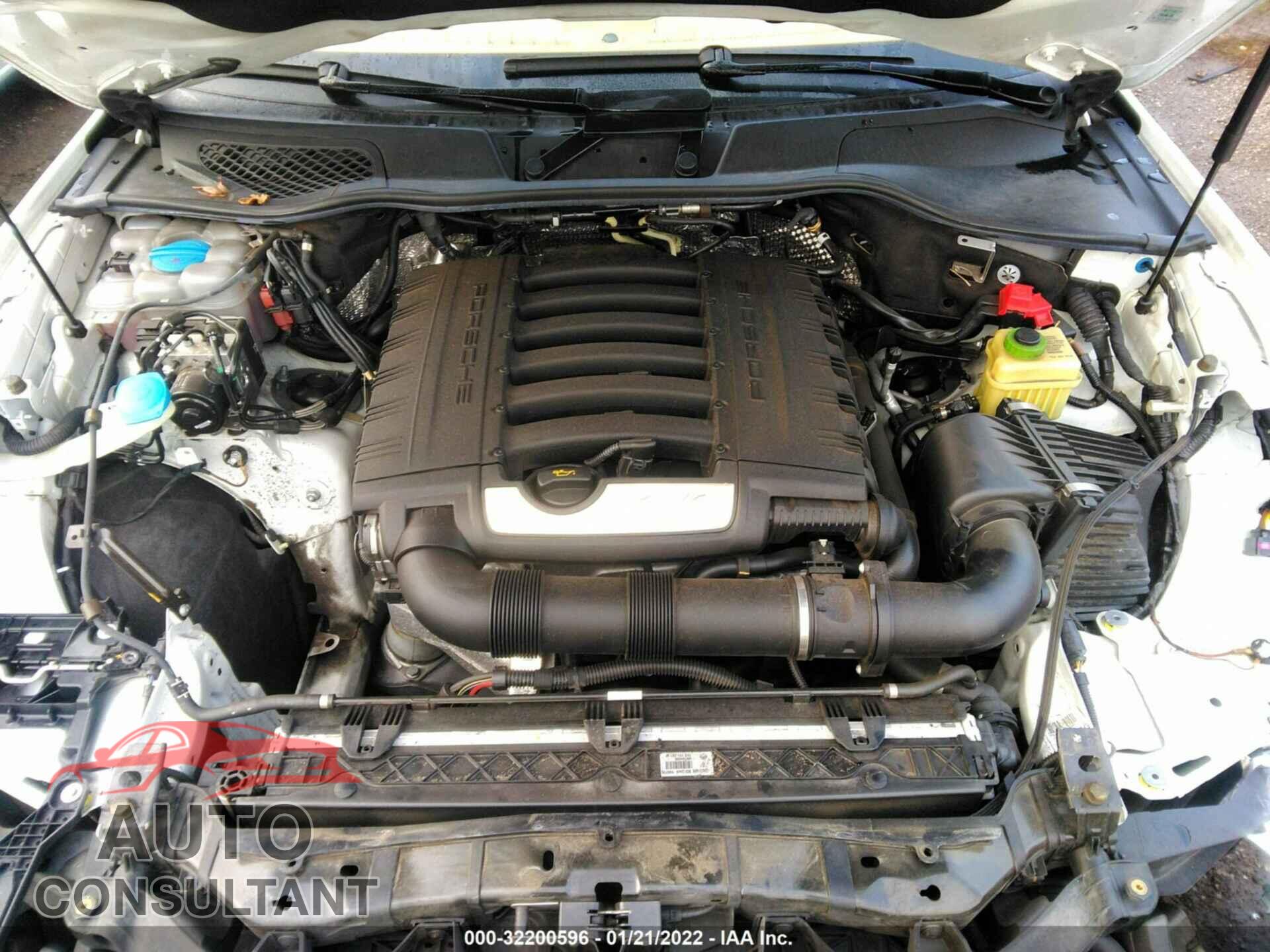 PORSCHE CAYENNE 2016 - WP1AA2A22GLA10808