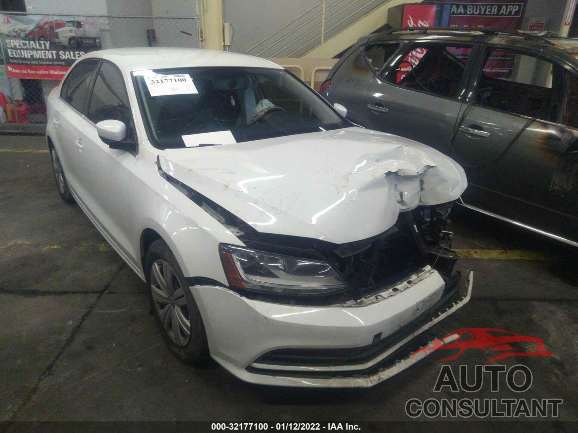 VOLKSWAGEN JETTA 2017 - 3VW2B7AJ1HM287048