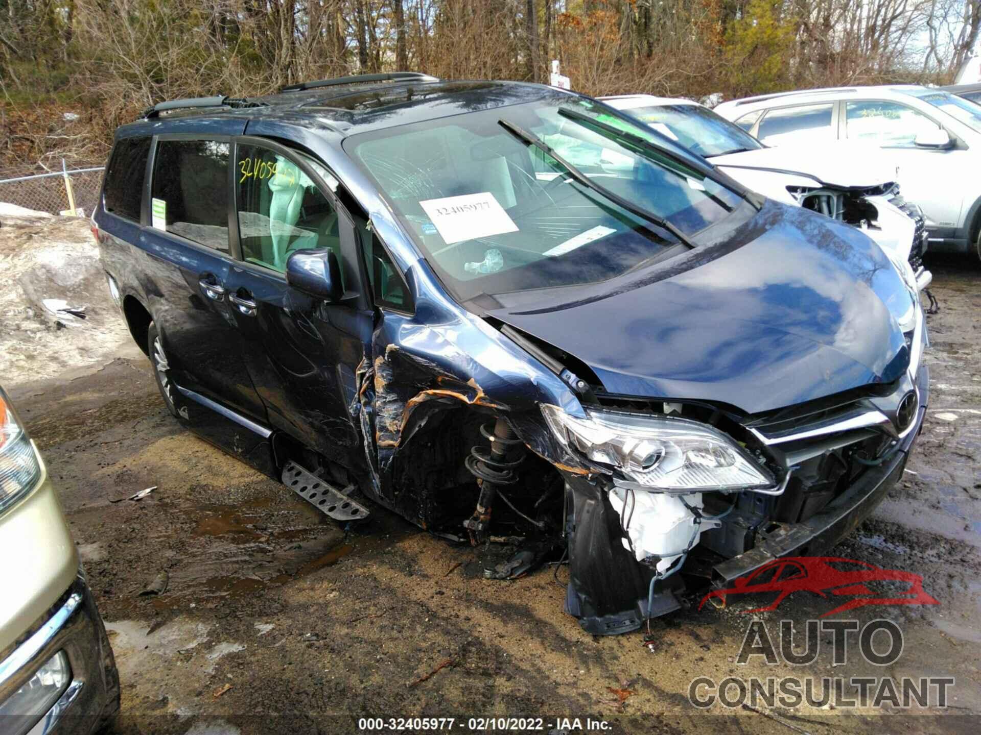 TOYOTA SIENNA 2020 - 5TDYZ3DC4LS038525