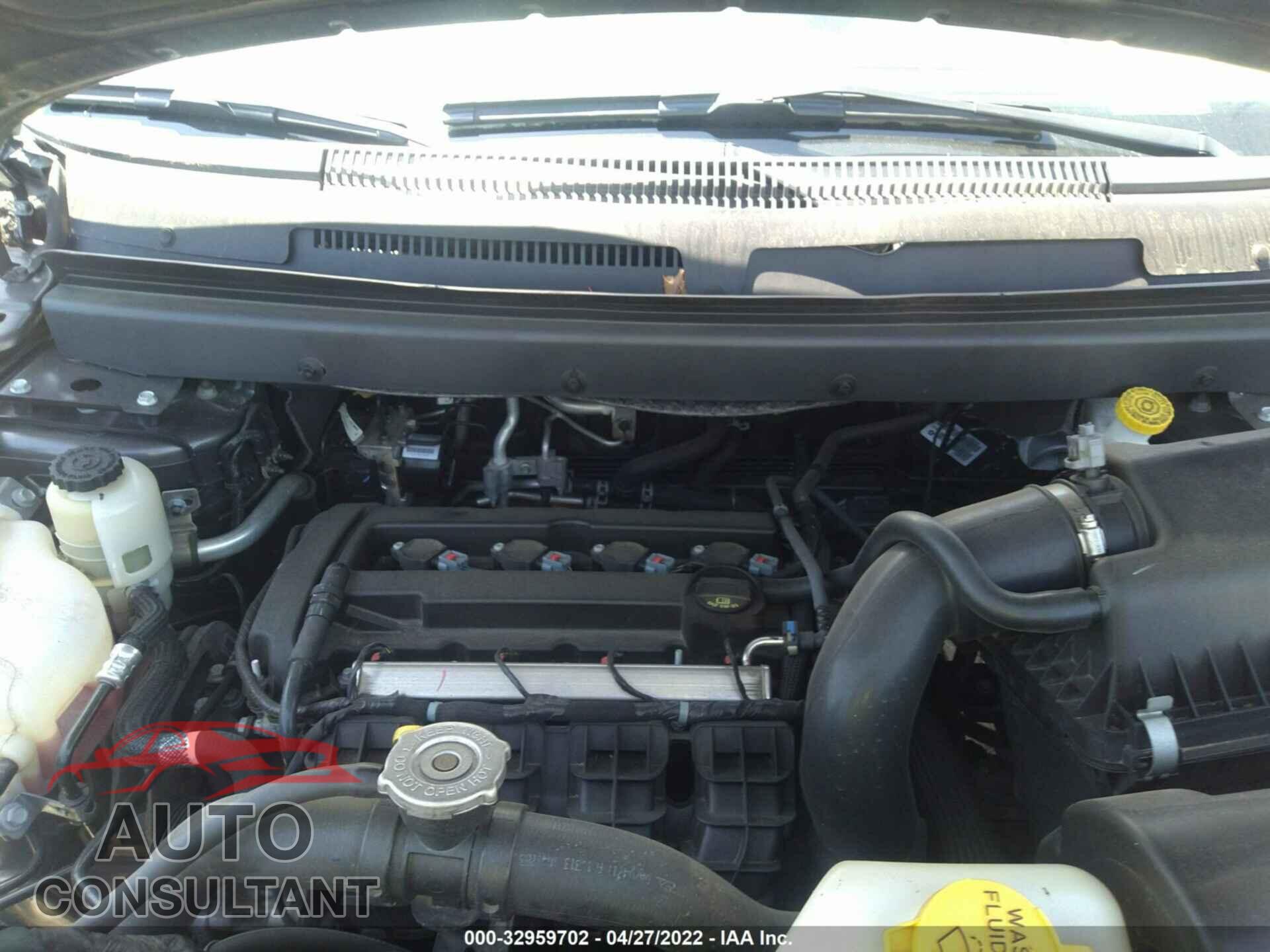DODGE JOURNEY 2017 - 3C4PDCGB4HT648452