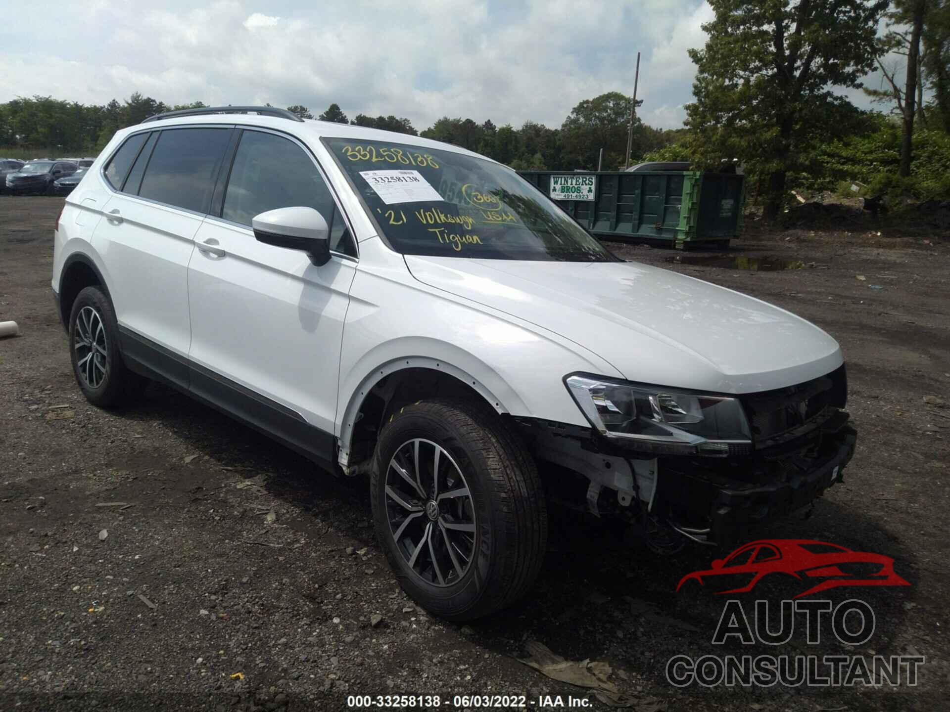 VOLKSWAGEN TIGUAN 2021 - 3VV2B7AX0MM026917