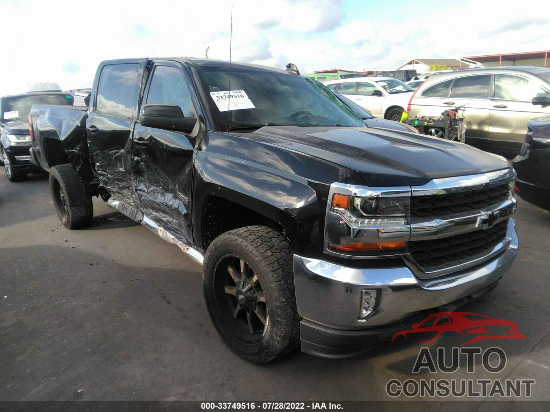CHEVROLET SILVERADO 1500 2018 - 3GCUKREC7JG151398