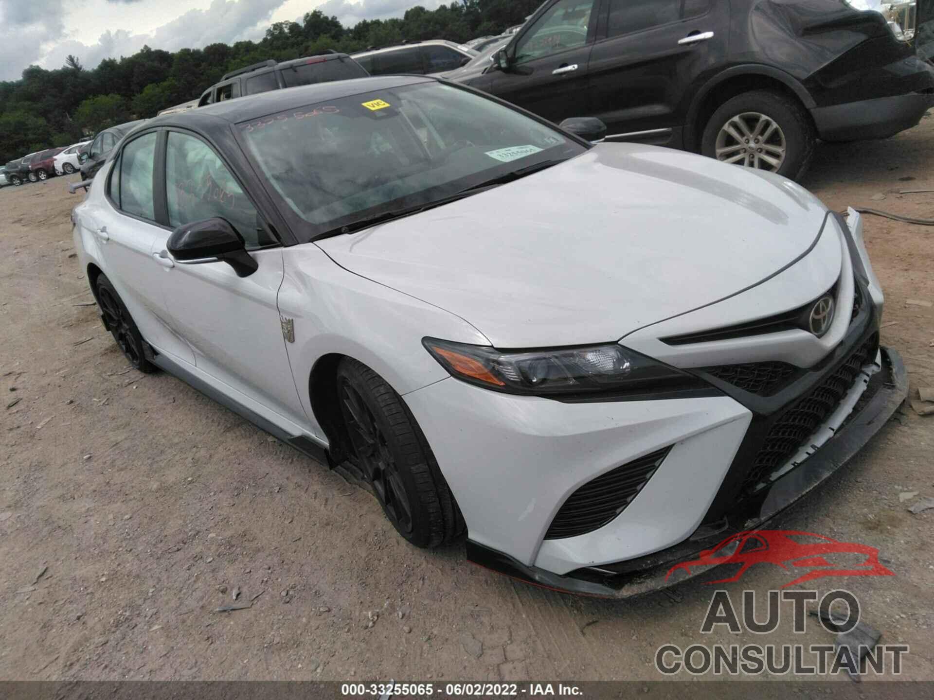 TOYOTA CAMRY 2021 - 4T1KZ1AK8MU048831