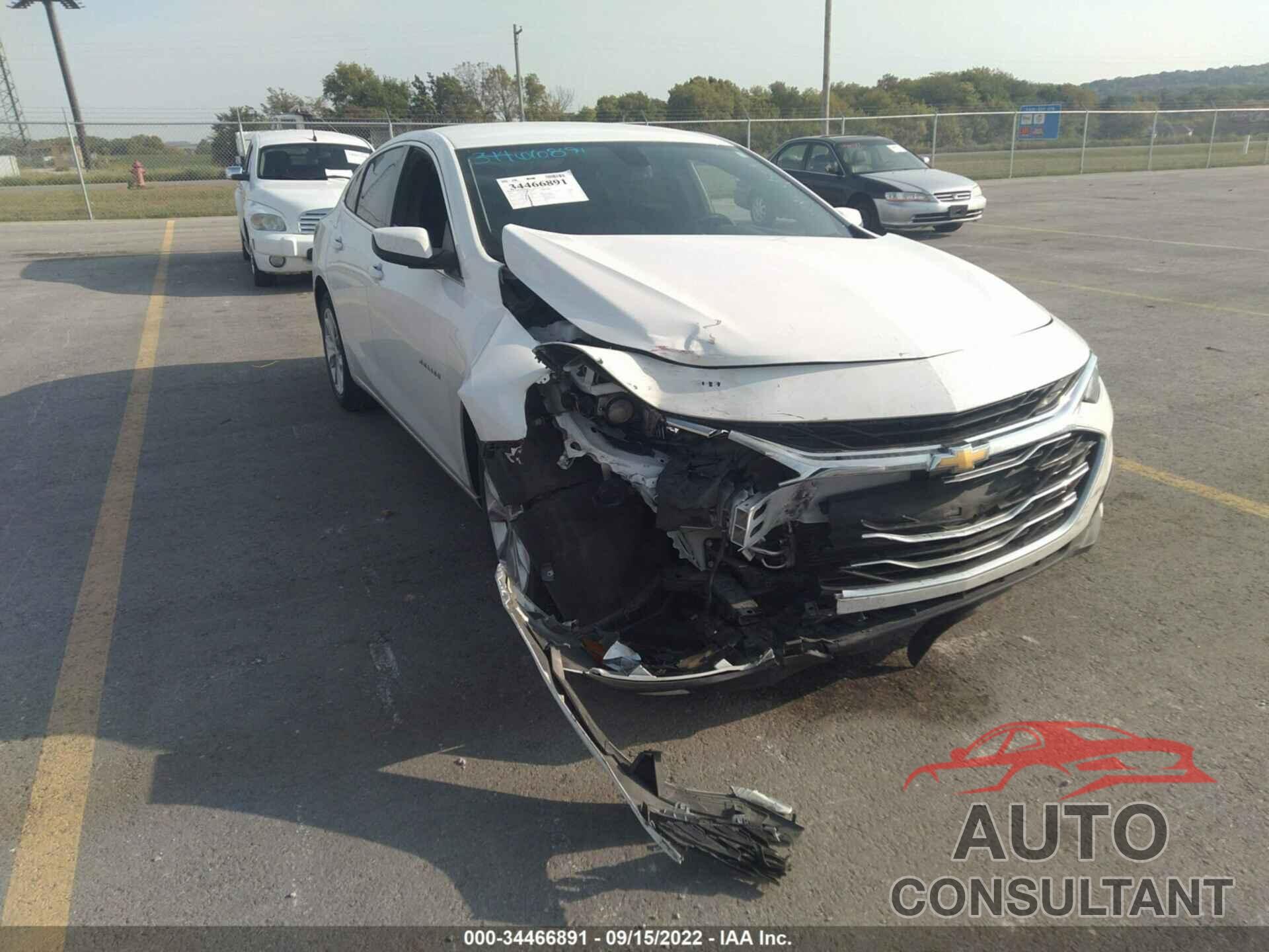 CHEVROLET MALIBU 2019 - 1G1ZD5ST1KF122620