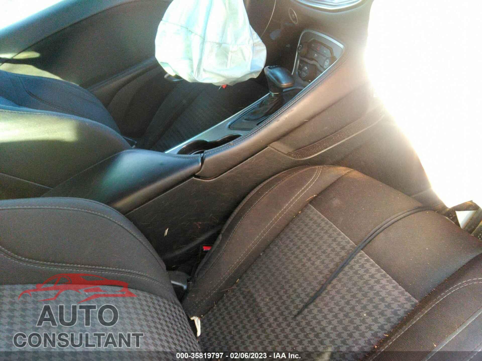 DODGE CHALLENGER 2015 - 2C3CDZAG4FH912799