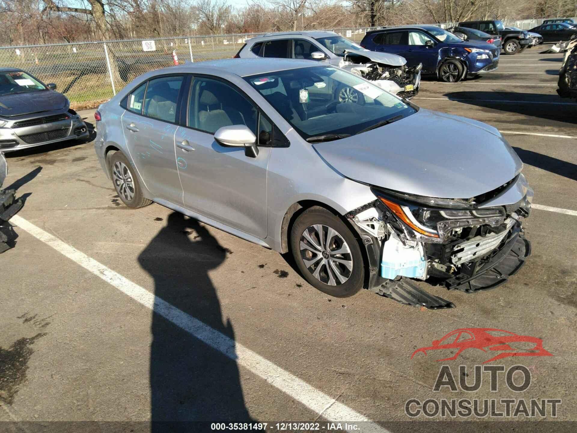 TOYOTA COROLLA 2022 - JTDEAMDE2NJ043935