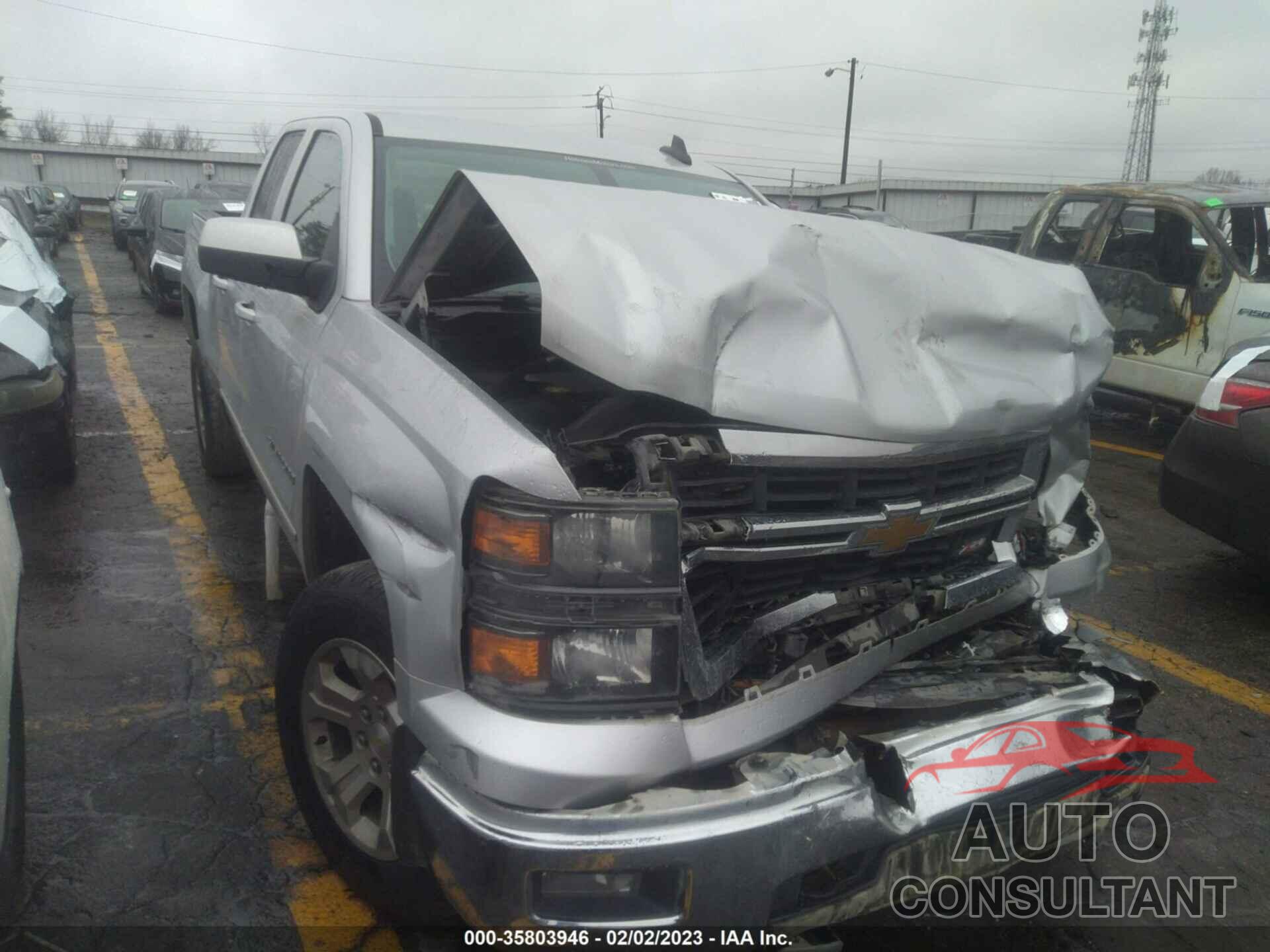 CHEVROLET SILVERADO 1500 2015 - 1GCVKREC4FZ344944
