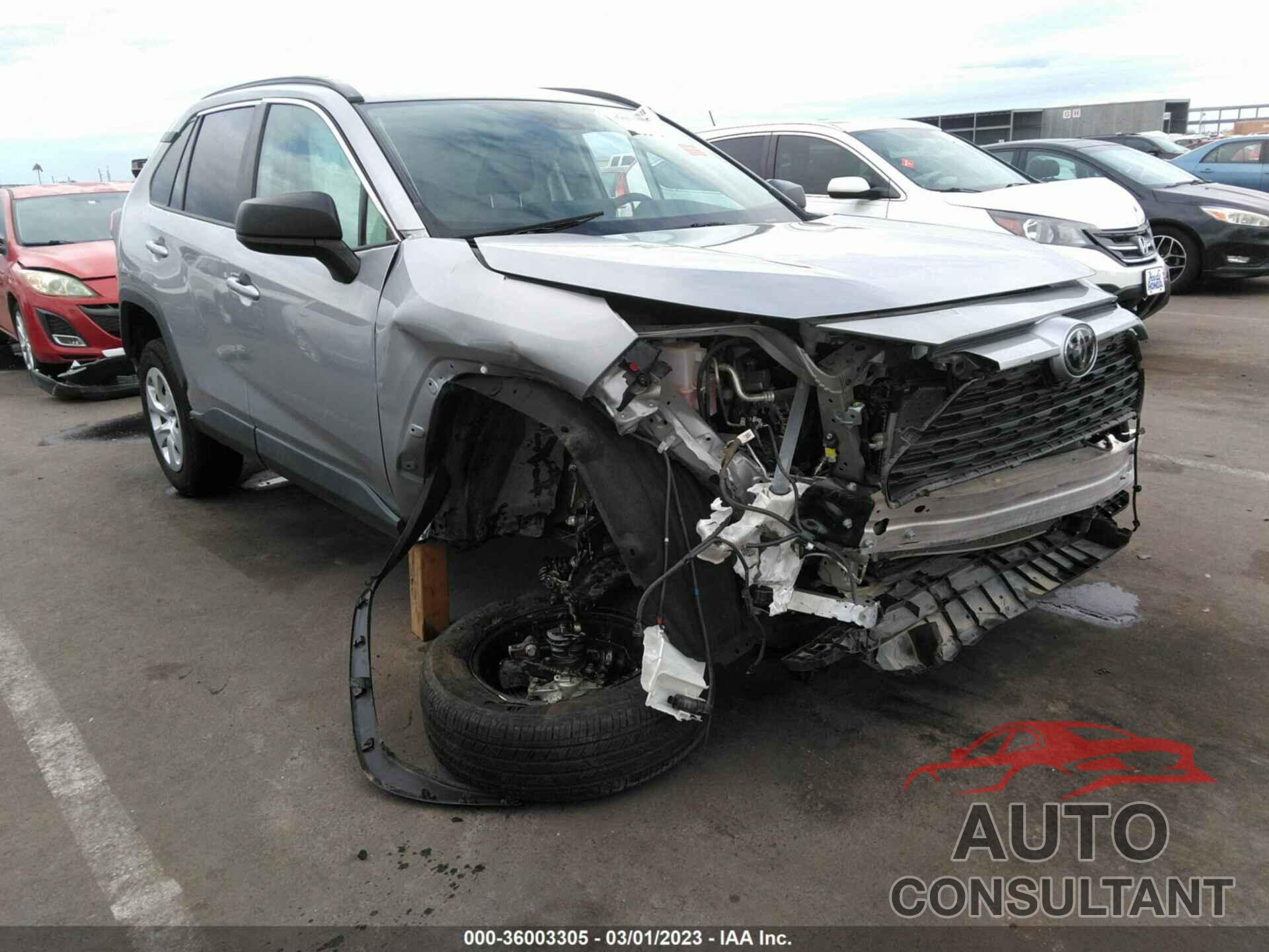 TOYOTA RAV4 2019 - 2T3H1RFV2KW027884