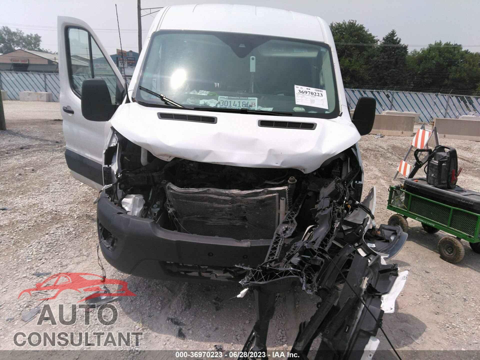 FORD TRANSIT-150 CARGO VAN 2020 - 1FTYE1C83LKB77579