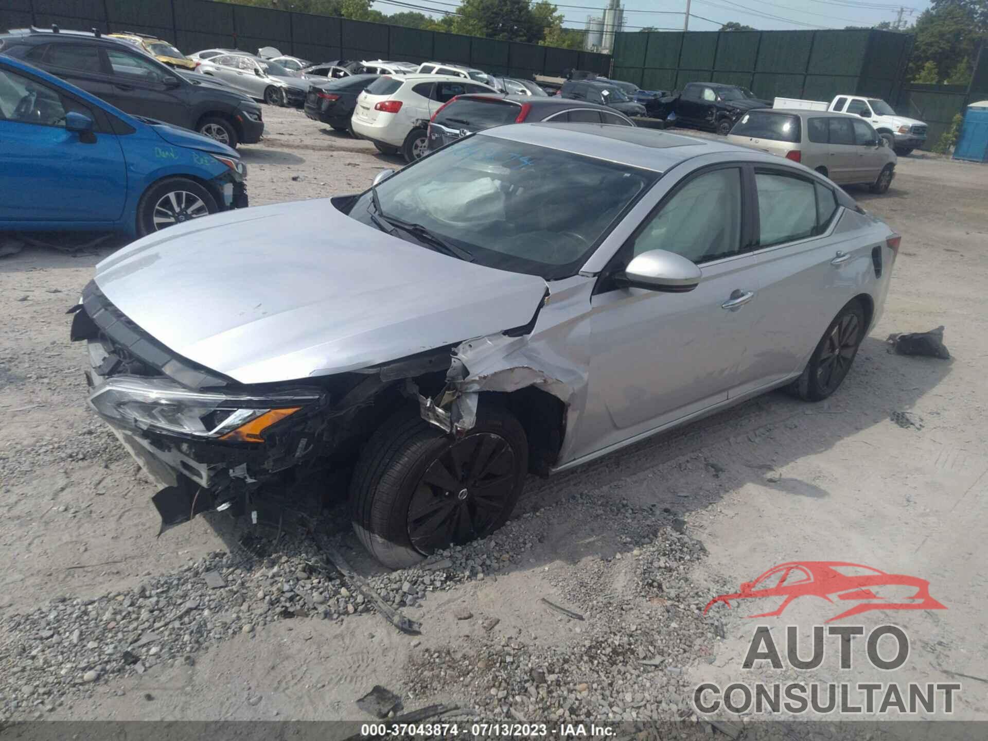 NISSAN ALTIMA 2020 - 1N4BL4EV4LC185867