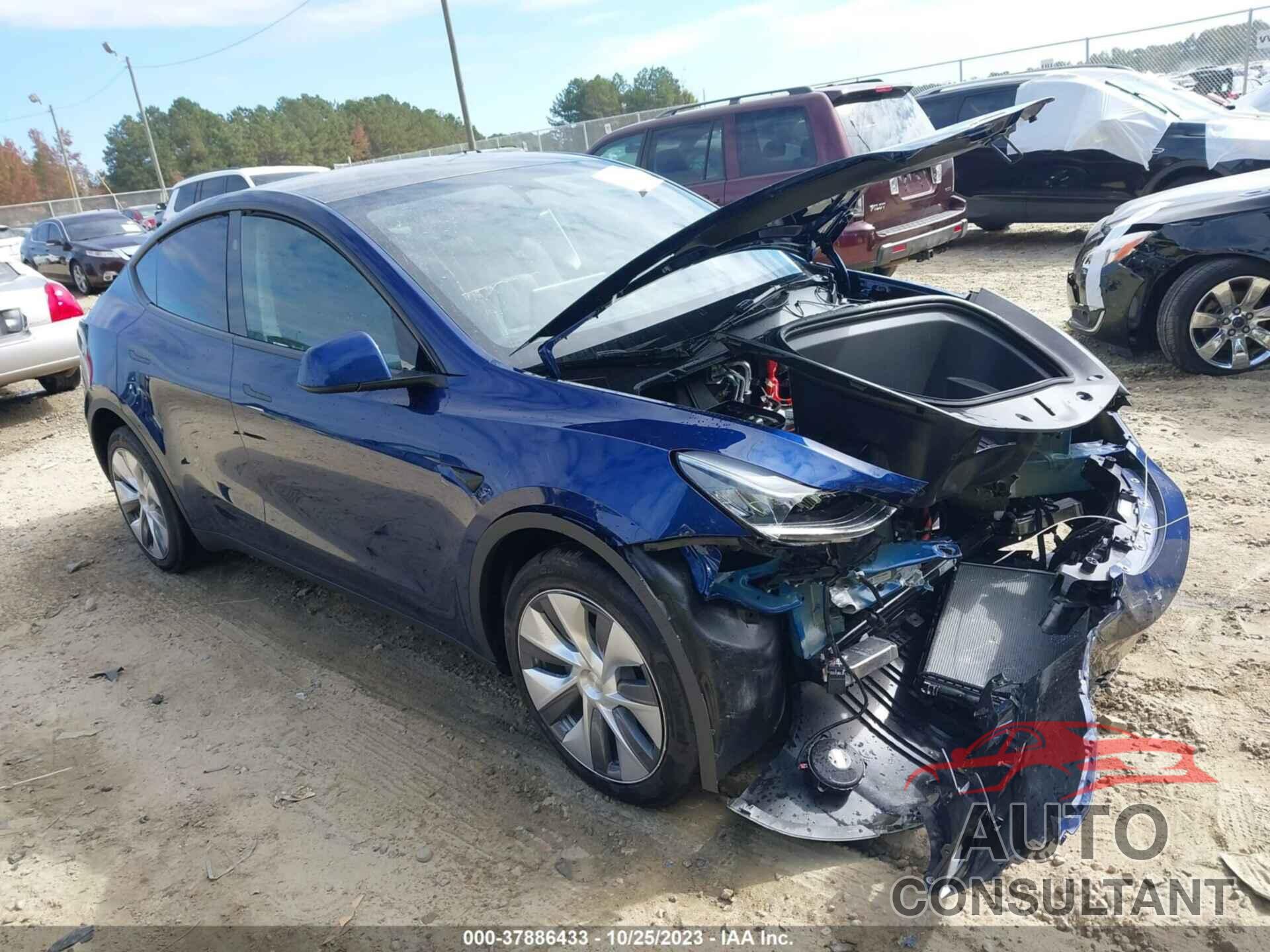 TESLA MODEL Y 2023 - 7SAYGDEE1PA152858