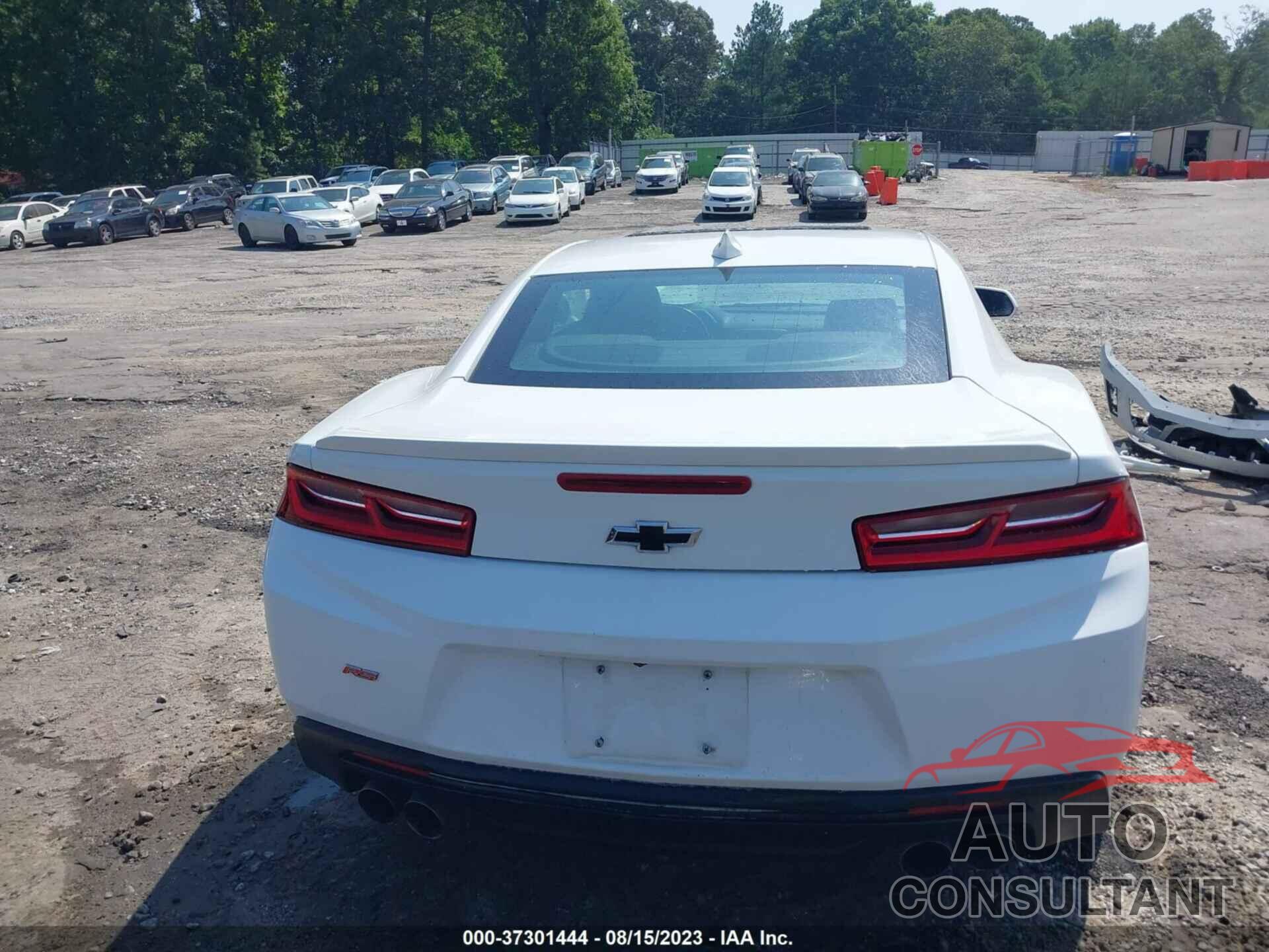 CHEVROLET CAMARO 2018 - 1G1FD1RS1J0137550