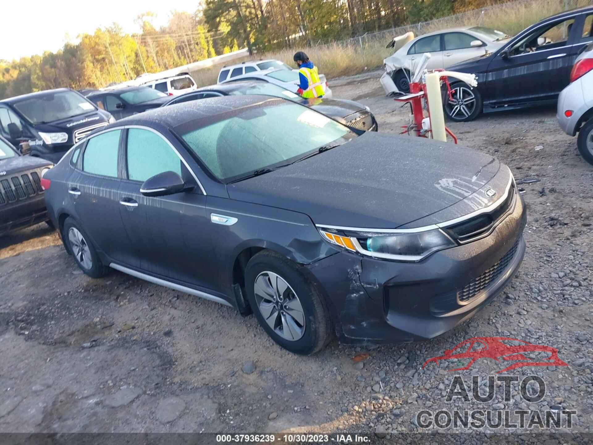 KIA OPTIMA HYBRID 2017 - KNAGT4LE1H5018197