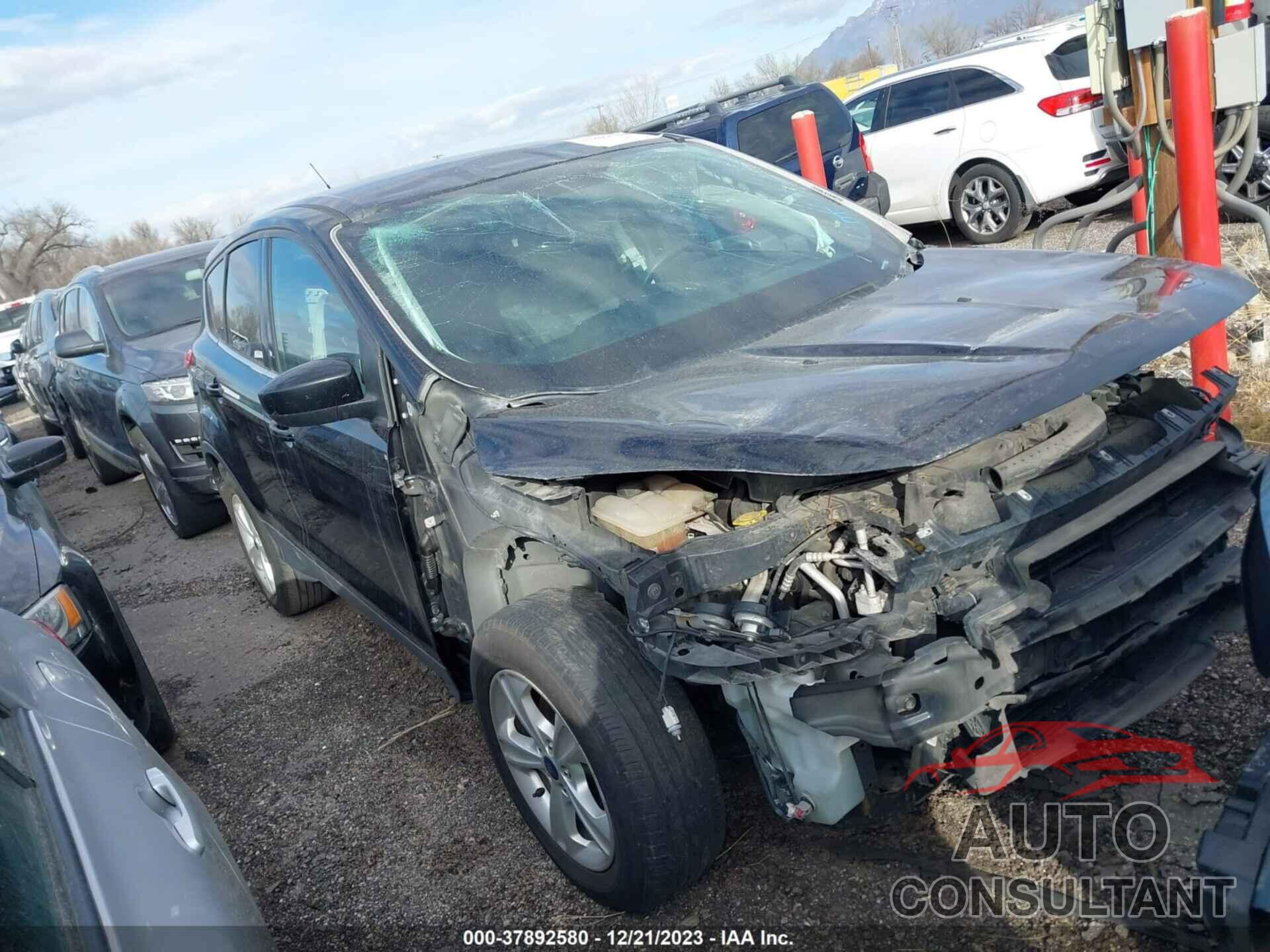 FORD ESCAPE 2016 - 1FMCU0GX9GUA11601