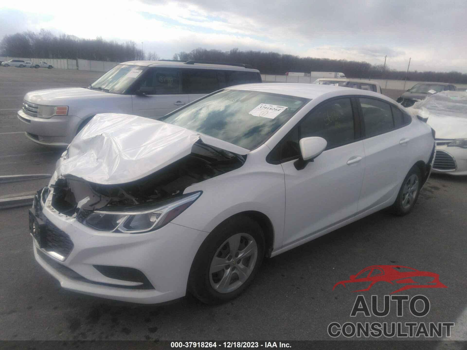 CHEVROLET CRUZE 2018 - 1G1BC5SM8J7127450