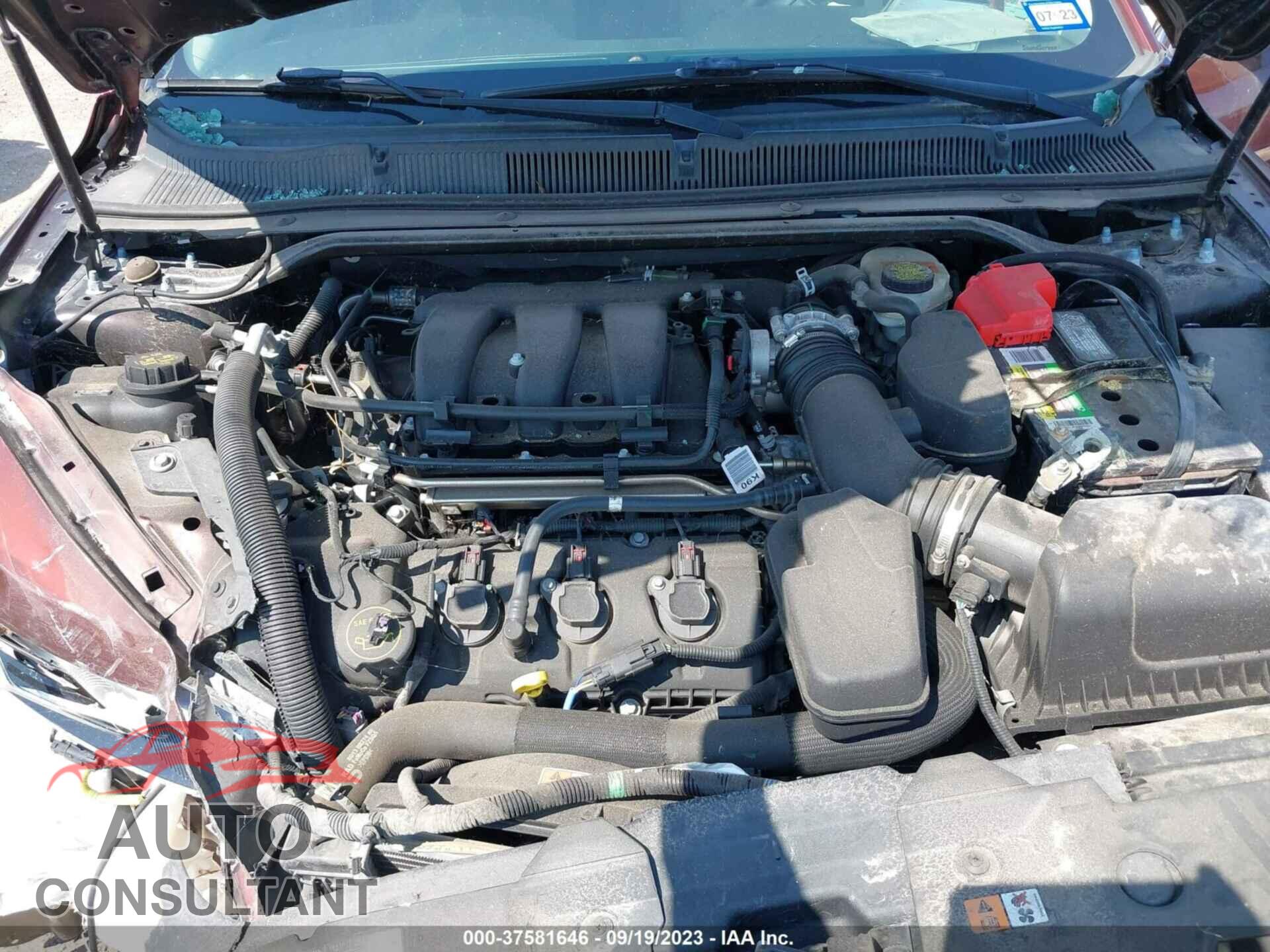 FORD TAURUS 2015 - 1FAHP2E87FG199563