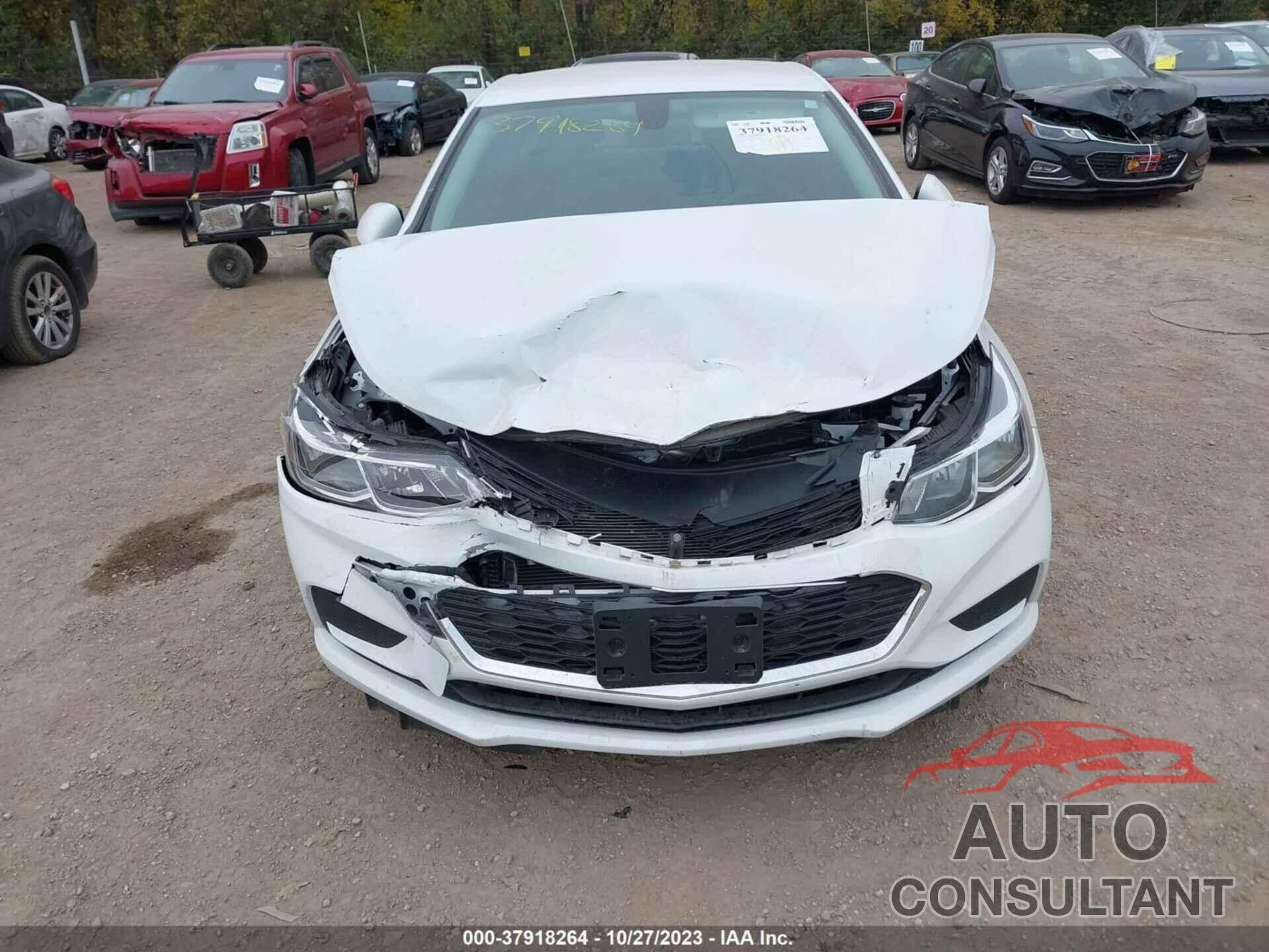 CHEVROLET CRUZE 2018 - 1G1BC5SM8J7127450