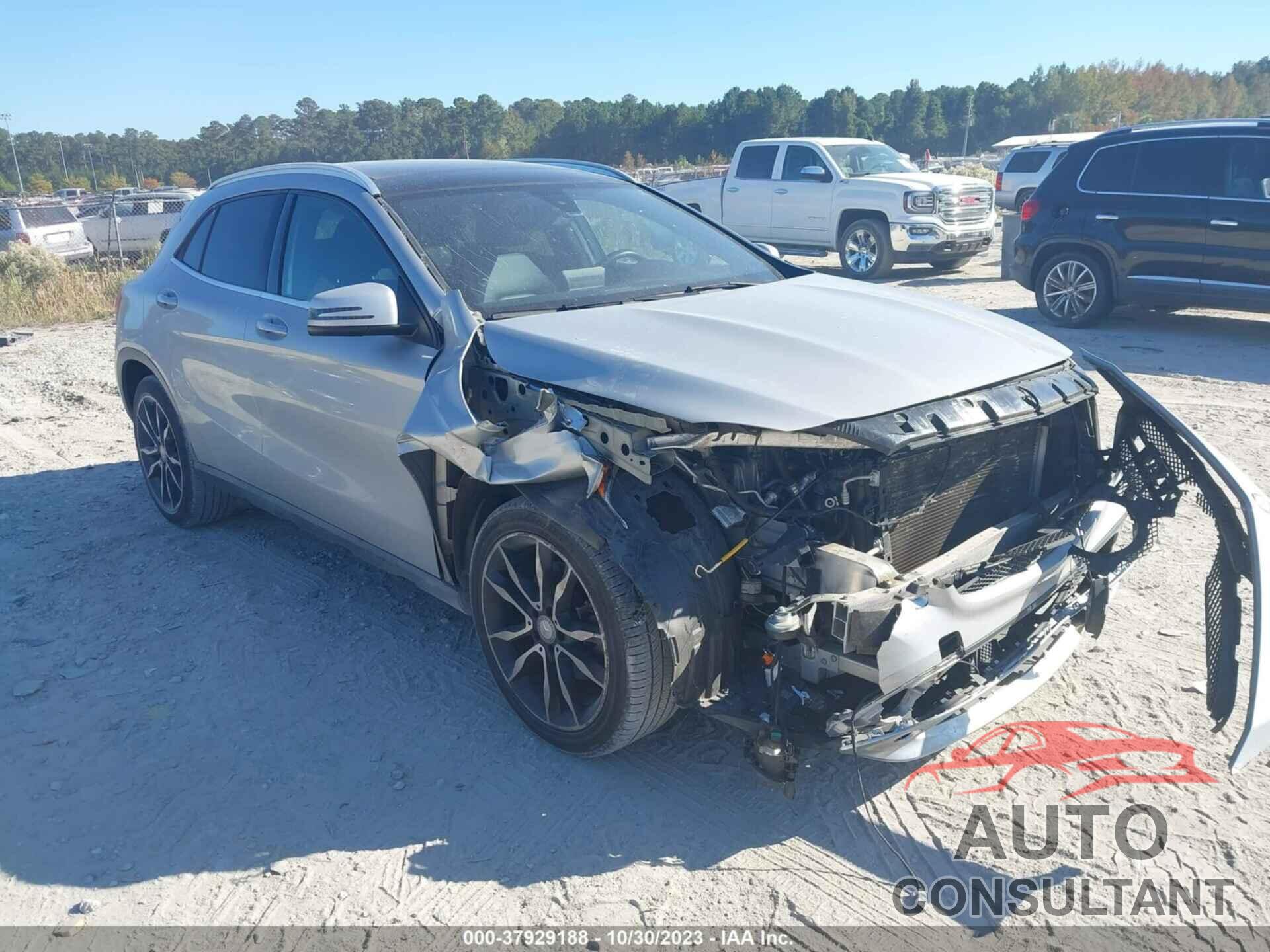 MERCEDES-BENZ GLA 250 2017 - WDCTG4EB0HJ303628