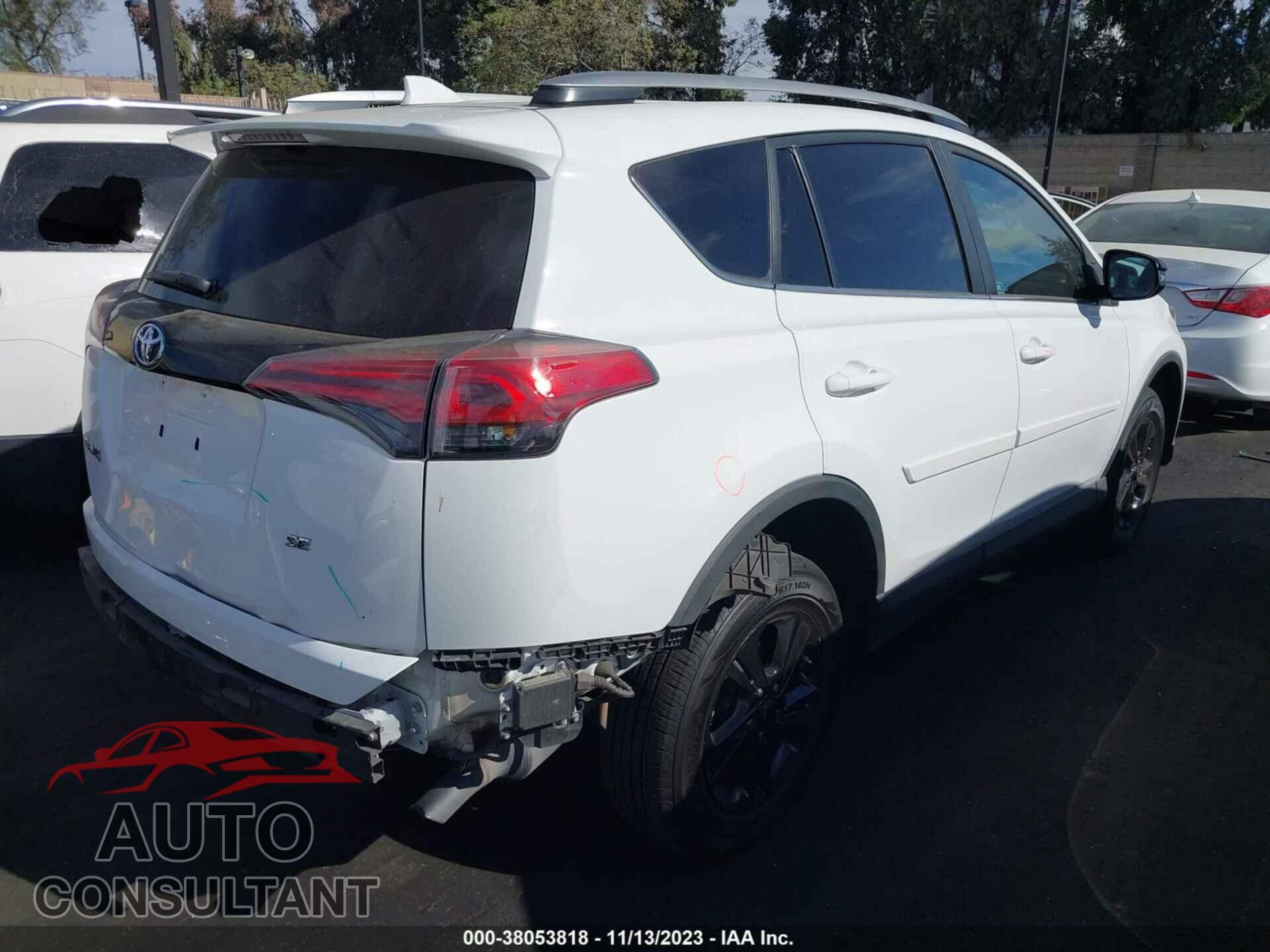 TOYOTA RAV4 2018 - 2T3NFREV1JW450220