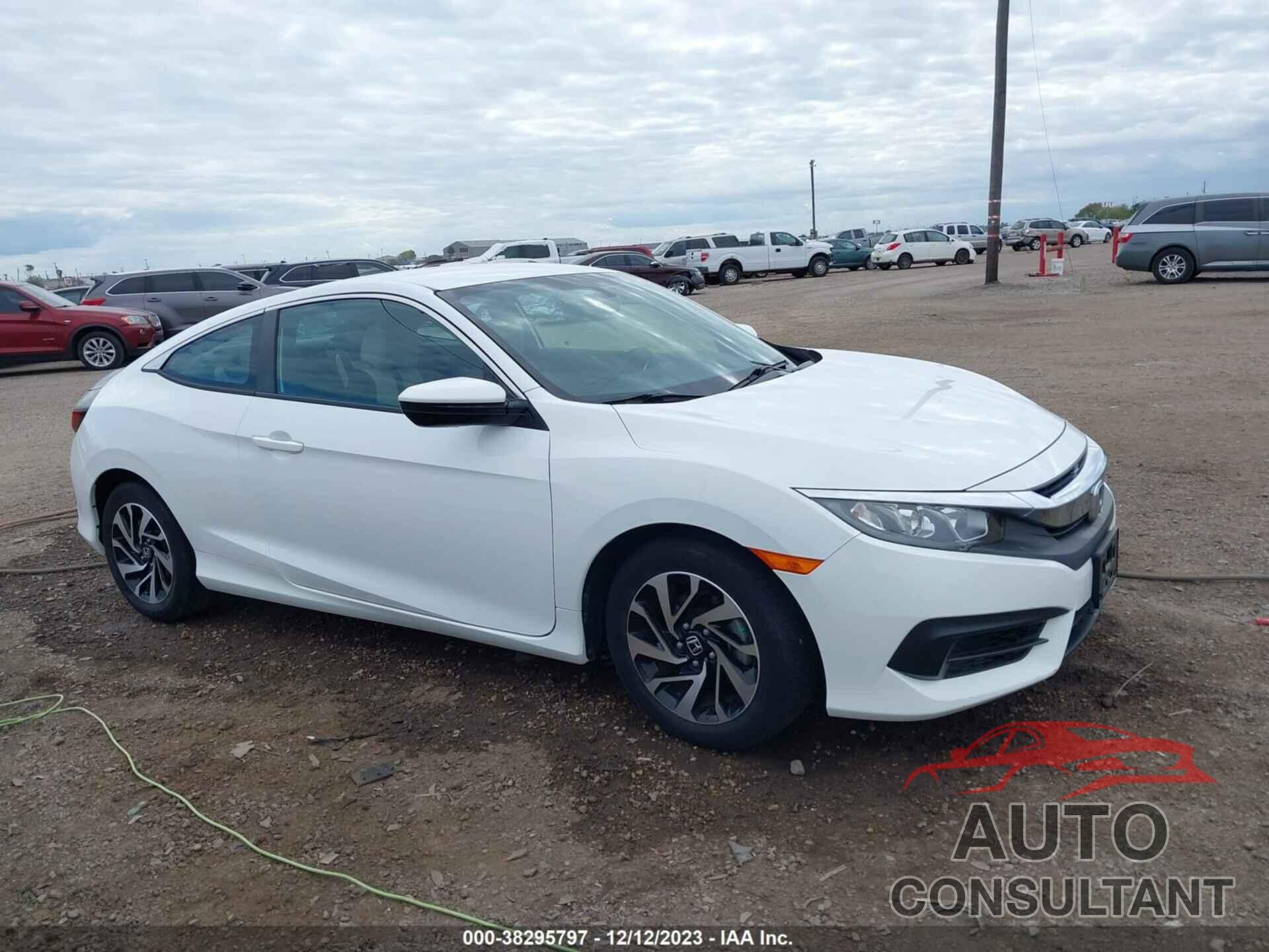 HONDA CIVIC 2018 - 2HGFC4B58JH301566