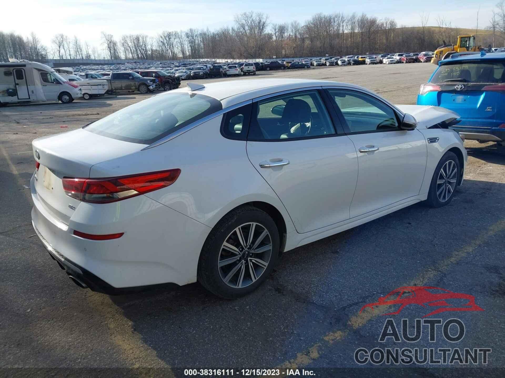 KIA OPTIMA 2020 - 5XXGU4L18LG411714