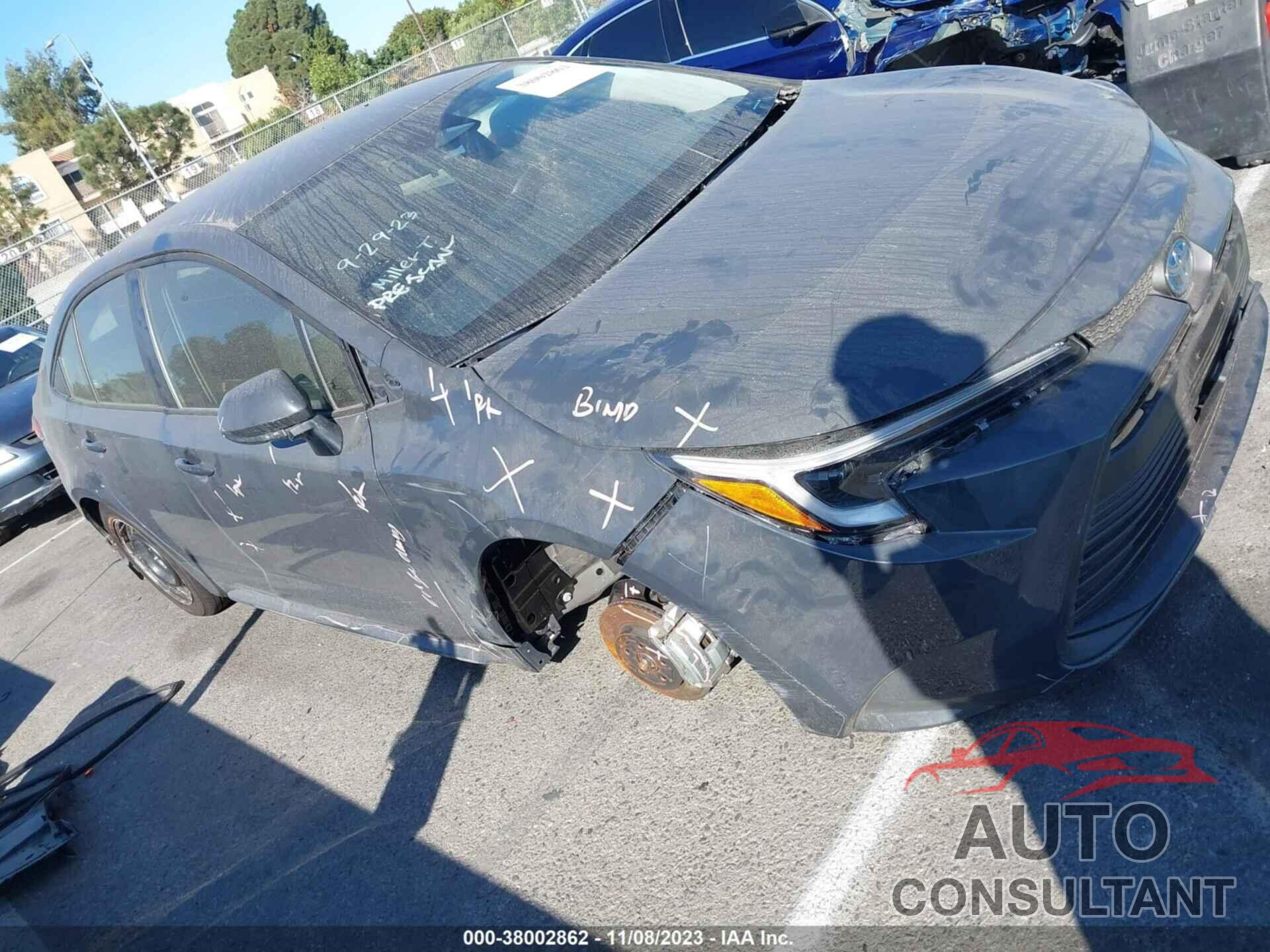TOYOTA COROLLA 2023 - JTDBCMFE4P3024661