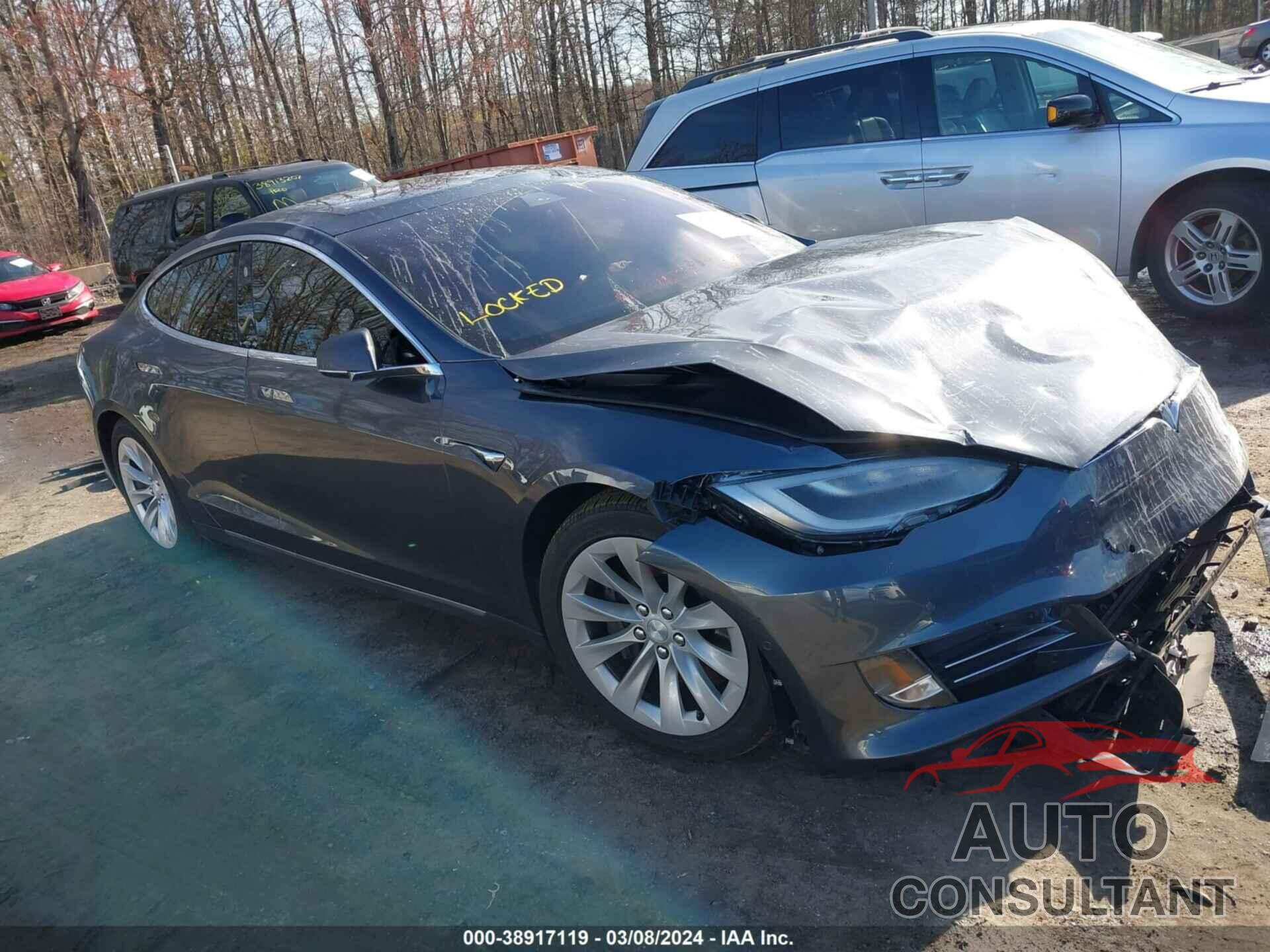 TESLA MODEL S 2019 - 5YJSA1E20KF302477