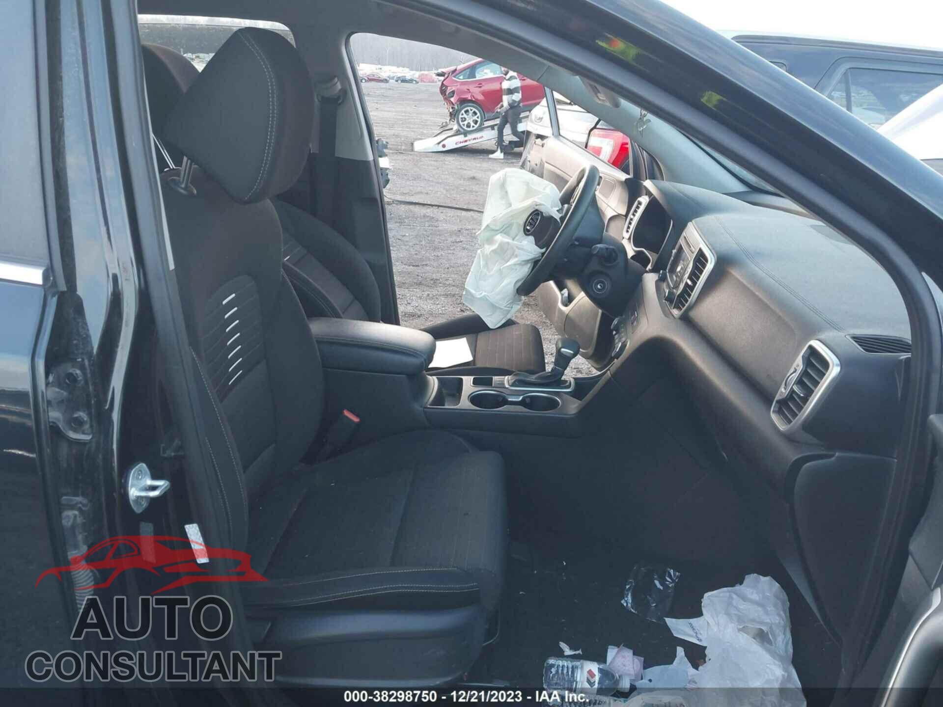 KIA SPORTAGE 2017 - KNDPMCAC3H7104935