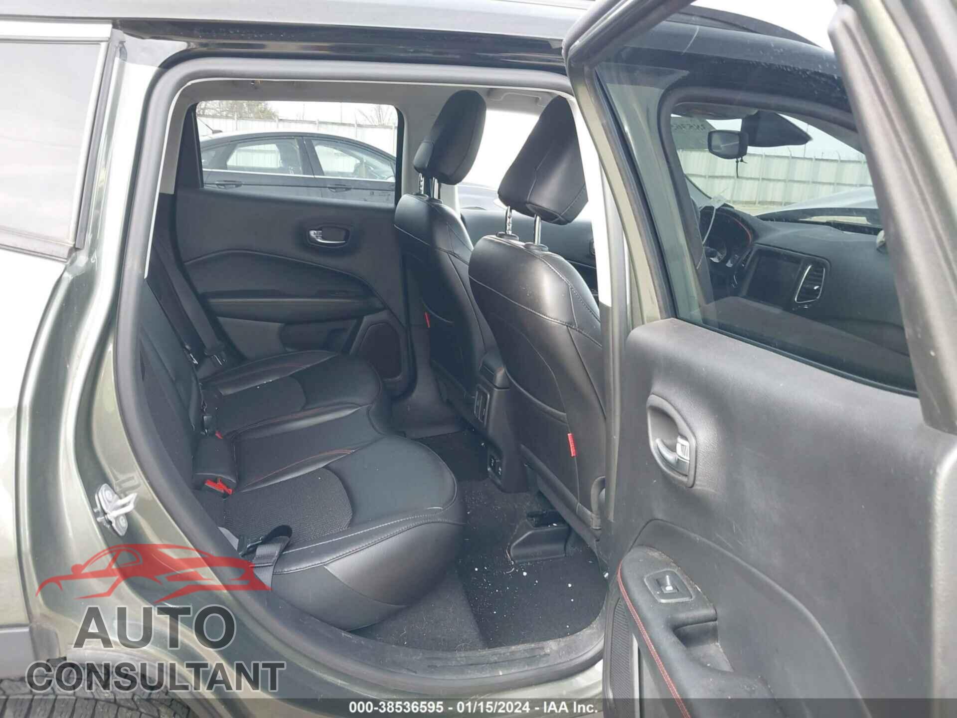 JEEP COMPASS 2019 - 3C4NJDDB6KT668459