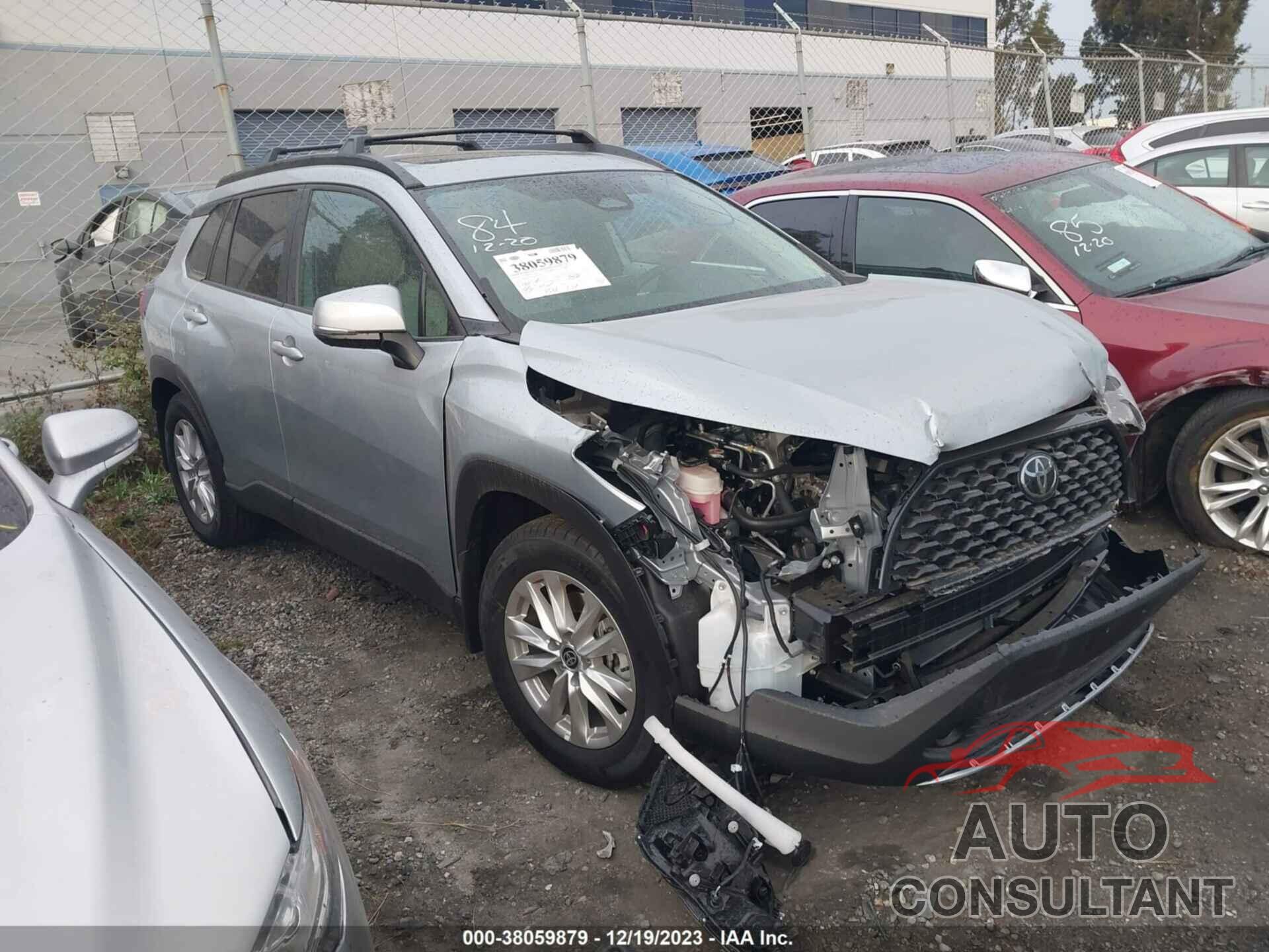 TOYOTA COROLLA CROSS 2023 - 7MUBAAAG0PV059375