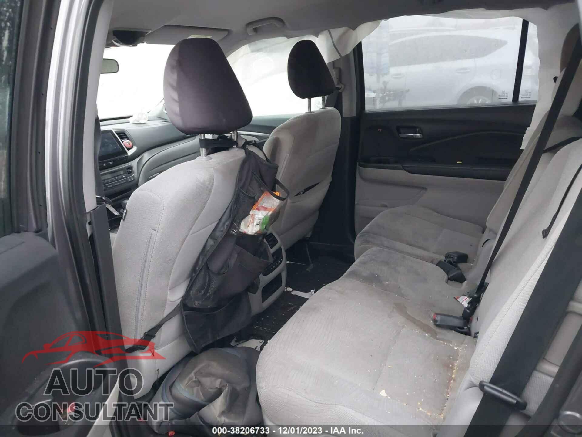 HONDA PILOT 2017 - 5FNYF5H34HB001694
