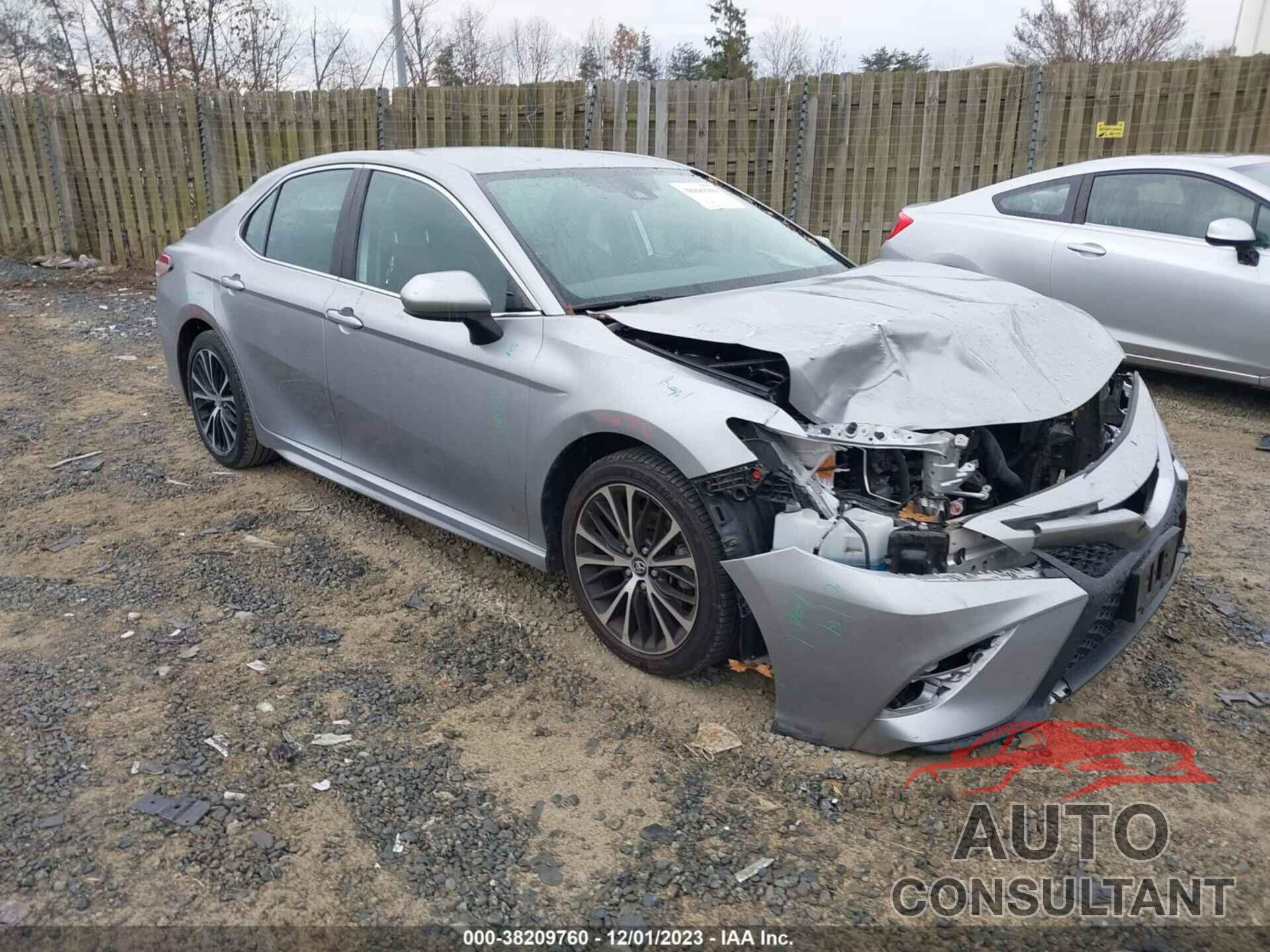 TOYOTA CAMRY 2020 - 4T1G11AK6LU933489