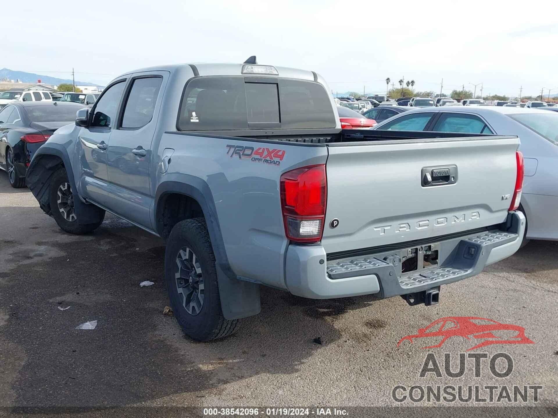 TOYOTA TACOMA 2018 - 3TMCZ5AN2JM184205