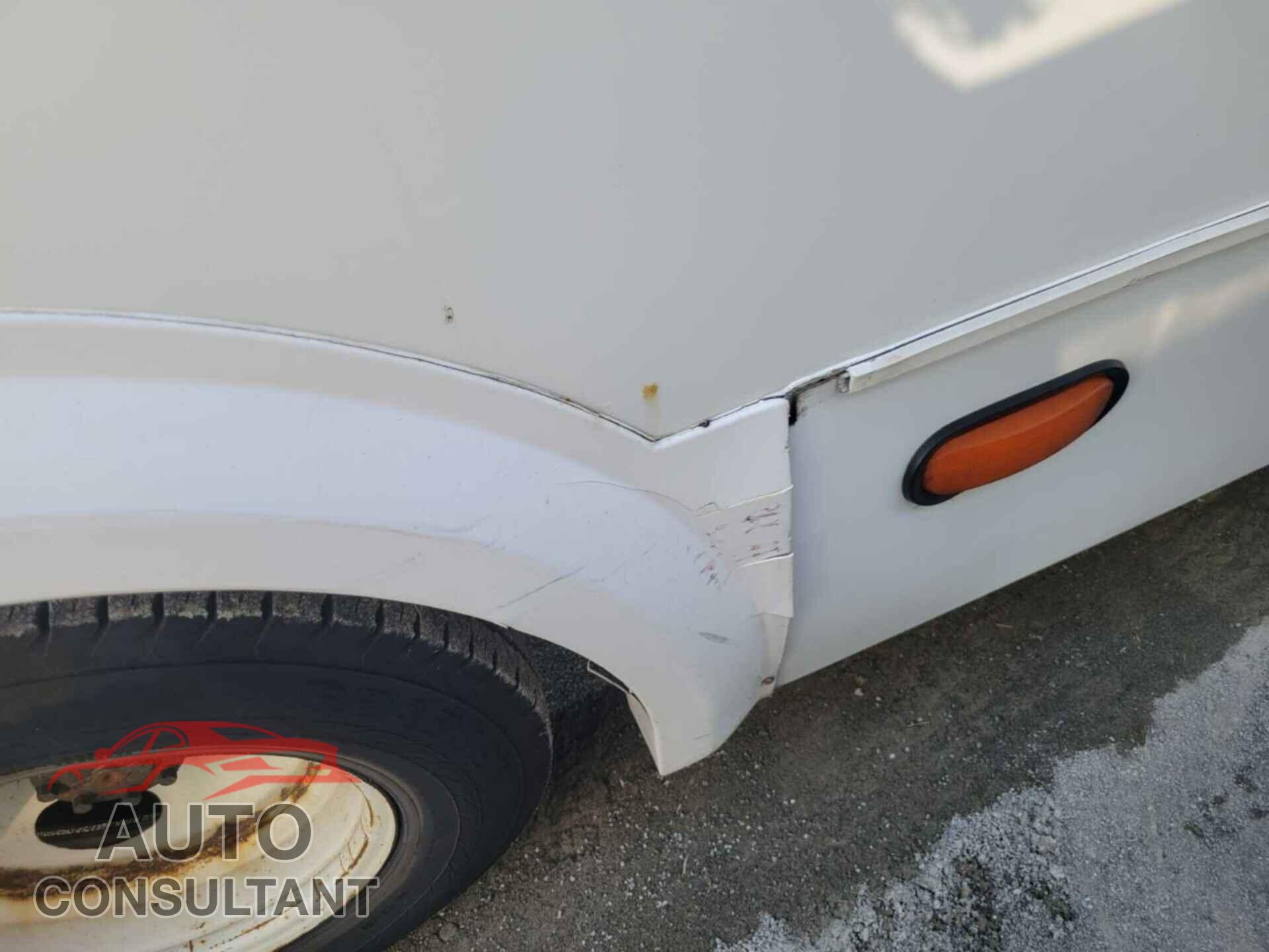 FORD E-450 CUTAWAY 2017 - 1FDFE4FS4HDC32001