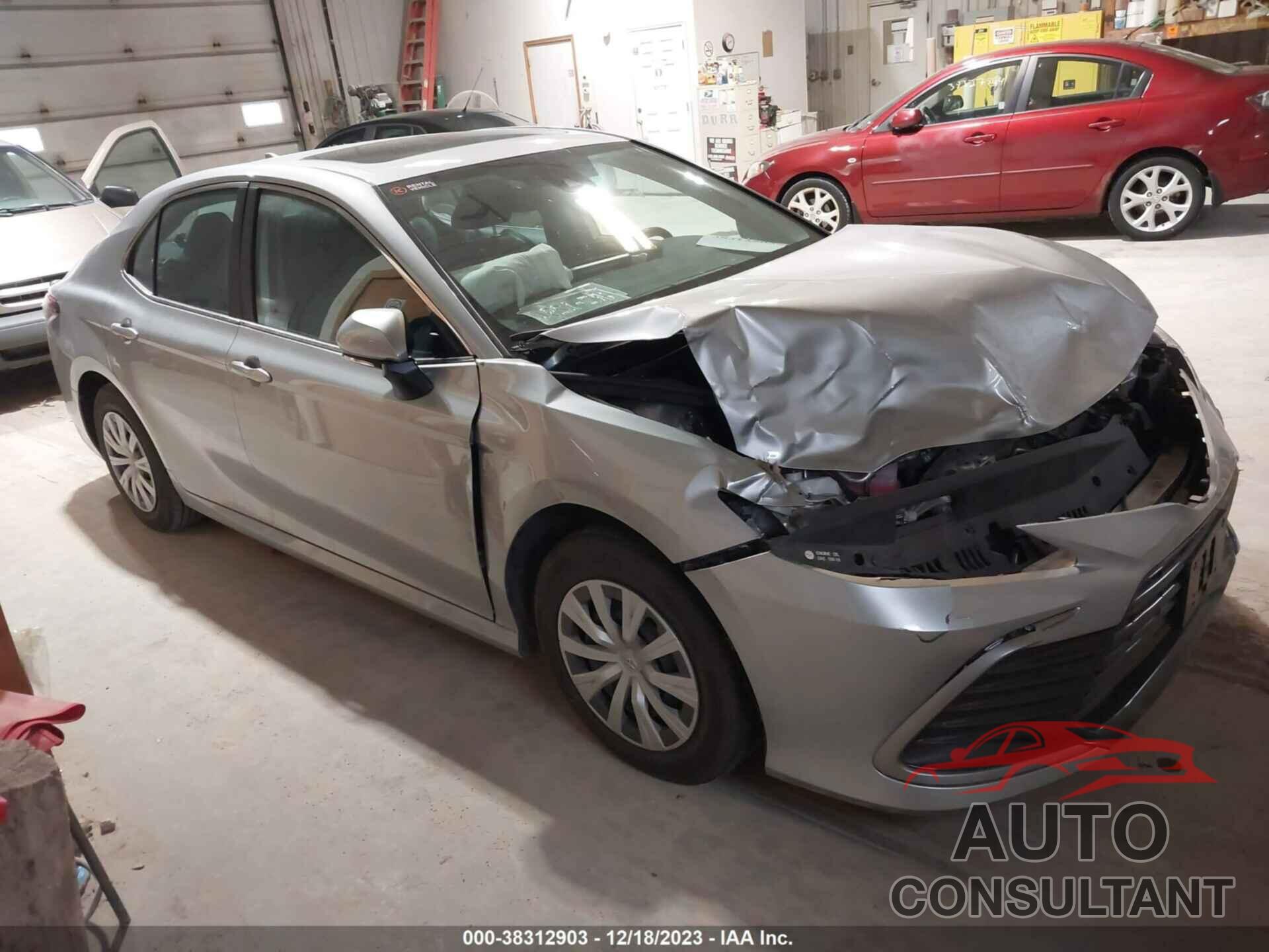TOYOTA CAMRY 2023 - 4T1H31AK5PU052996